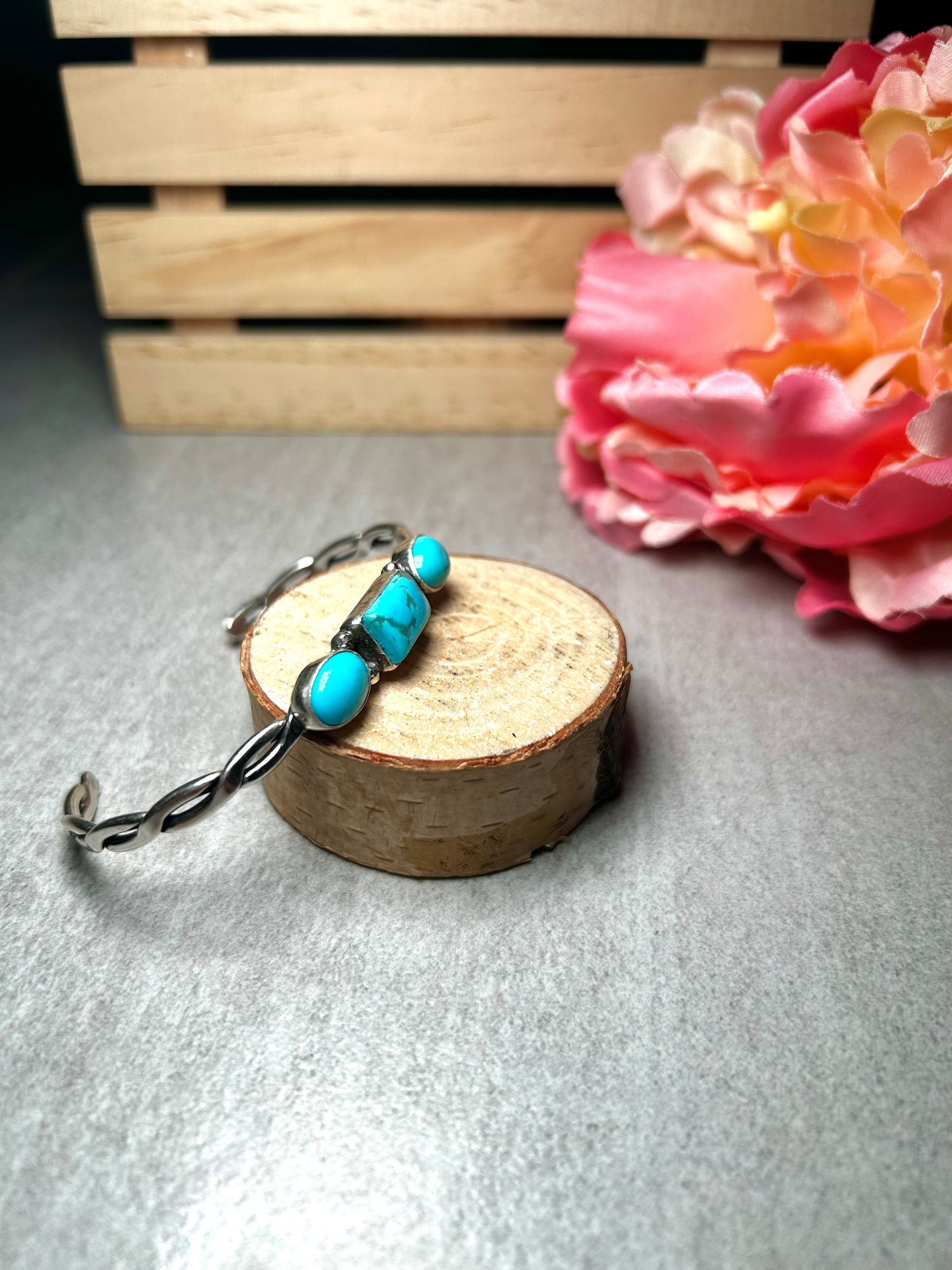 Navajo Made Kingman Turquoise & Sterling Silver Cuff Bracelet