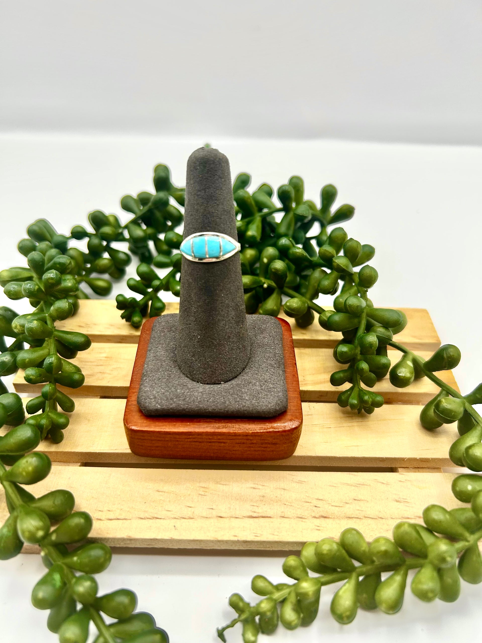 Zuni Kingman Turquoise & Sterling Silver Ring