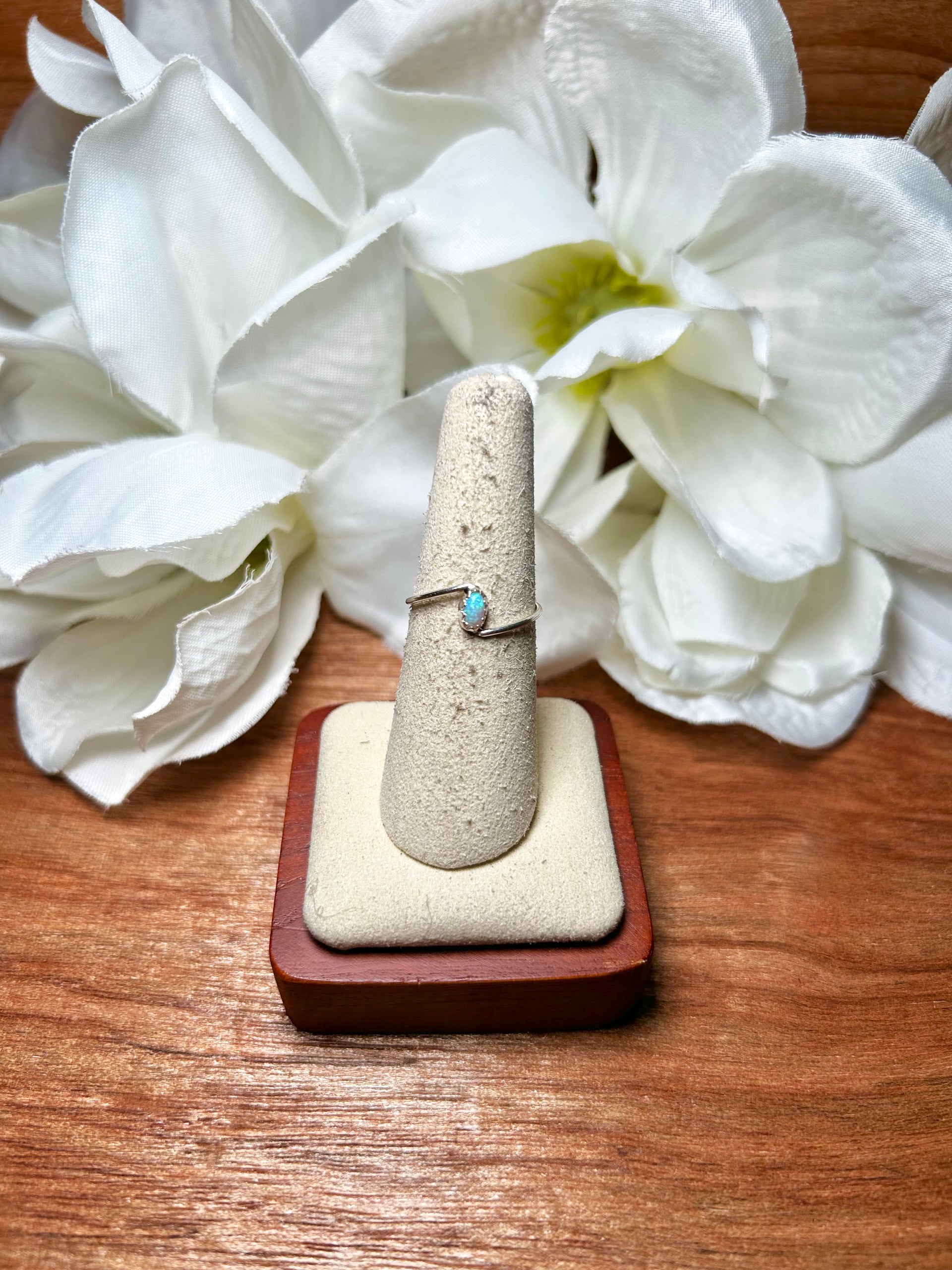 Navajo Made Opal & Sterling Silver Cluster Ring Size 7