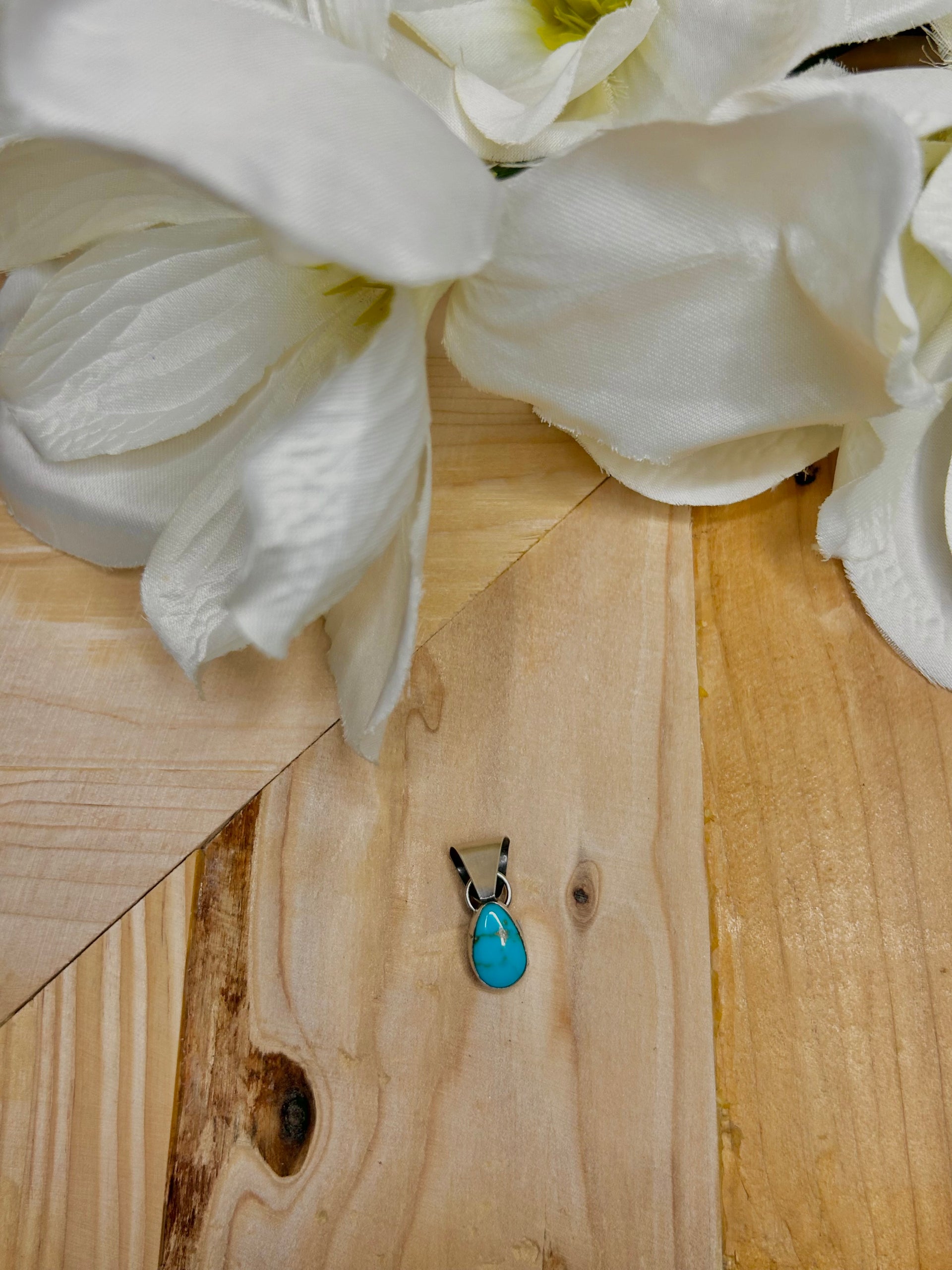 Navajo Made Kingman Turquoise & Sterling Silver Pendant