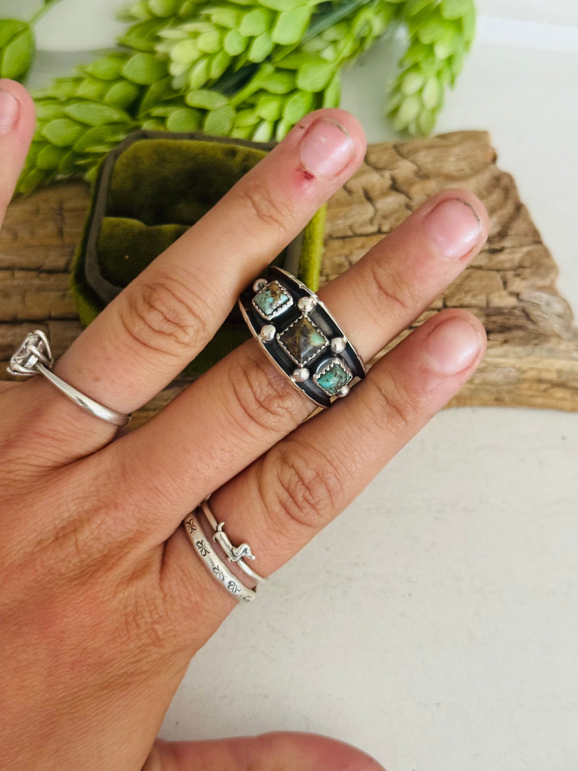 Navajo Made Kingman Turquoise & Sterling Silver Ring