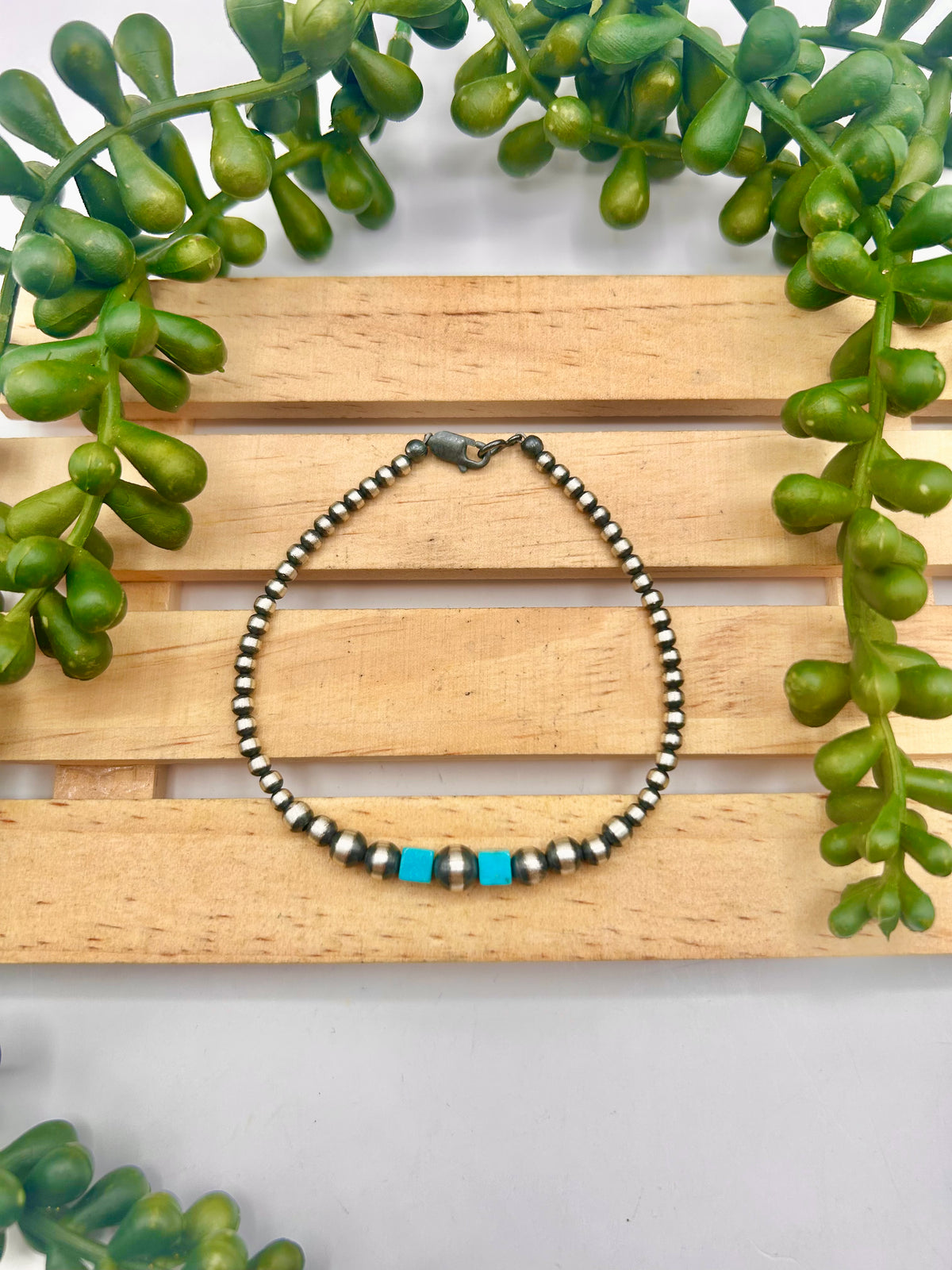 Navajo Strung Kingman Turquoise & Sterling Silver Link  Bracelet
