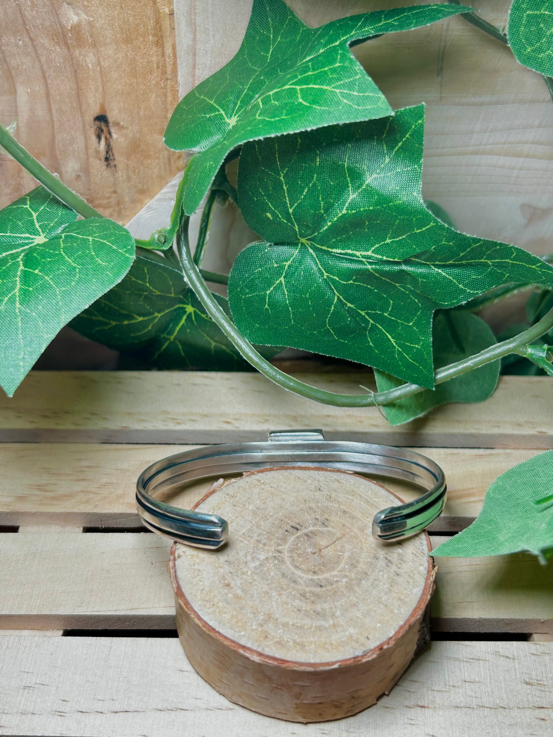 Navajo Made Kingman Turquoise & Sterling Silver Cuff Bracelet