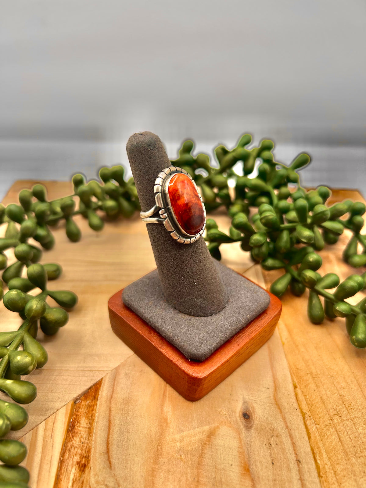 Navajo Made Spiny Oyster & Sterling Silver Ring Size 5.75