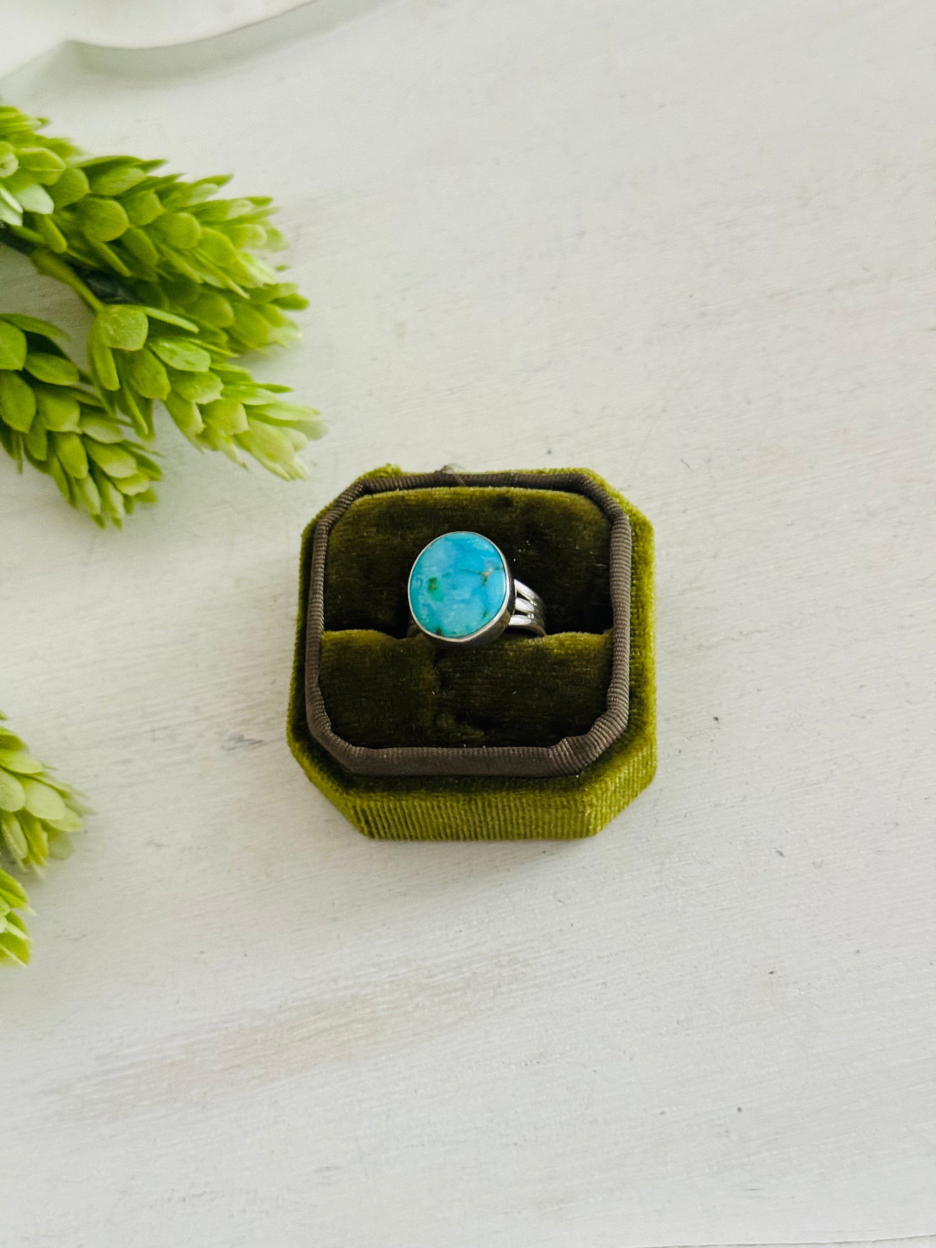 Southwest Made Kingman Turquoise & Sterling Sliver Ring Size 5.75