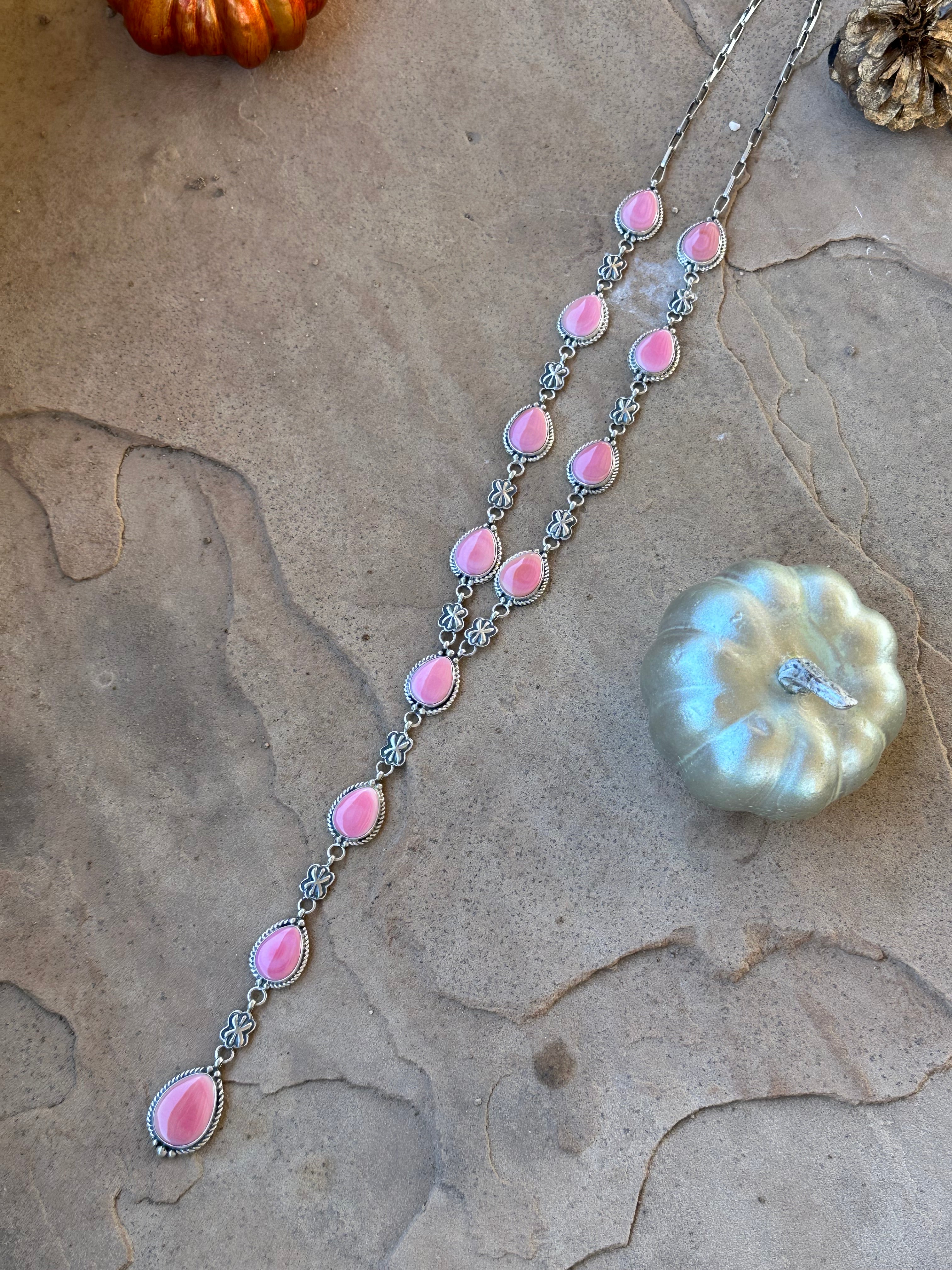 Fred Francis Pink Conch and Sterling Silver Lariat Necklace Set