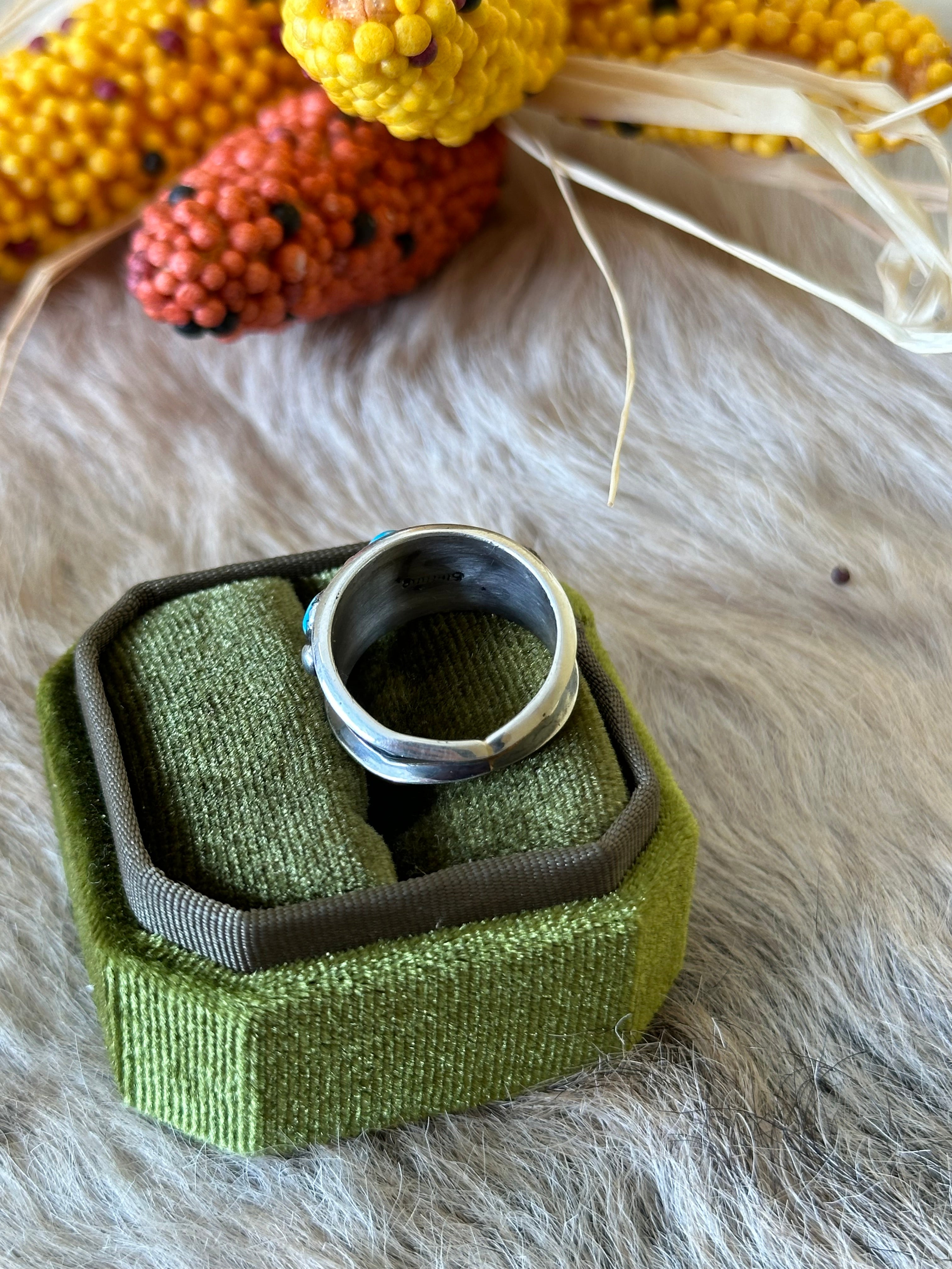 Navajo Made Kingman Turquoise & Sterling Silver Ring