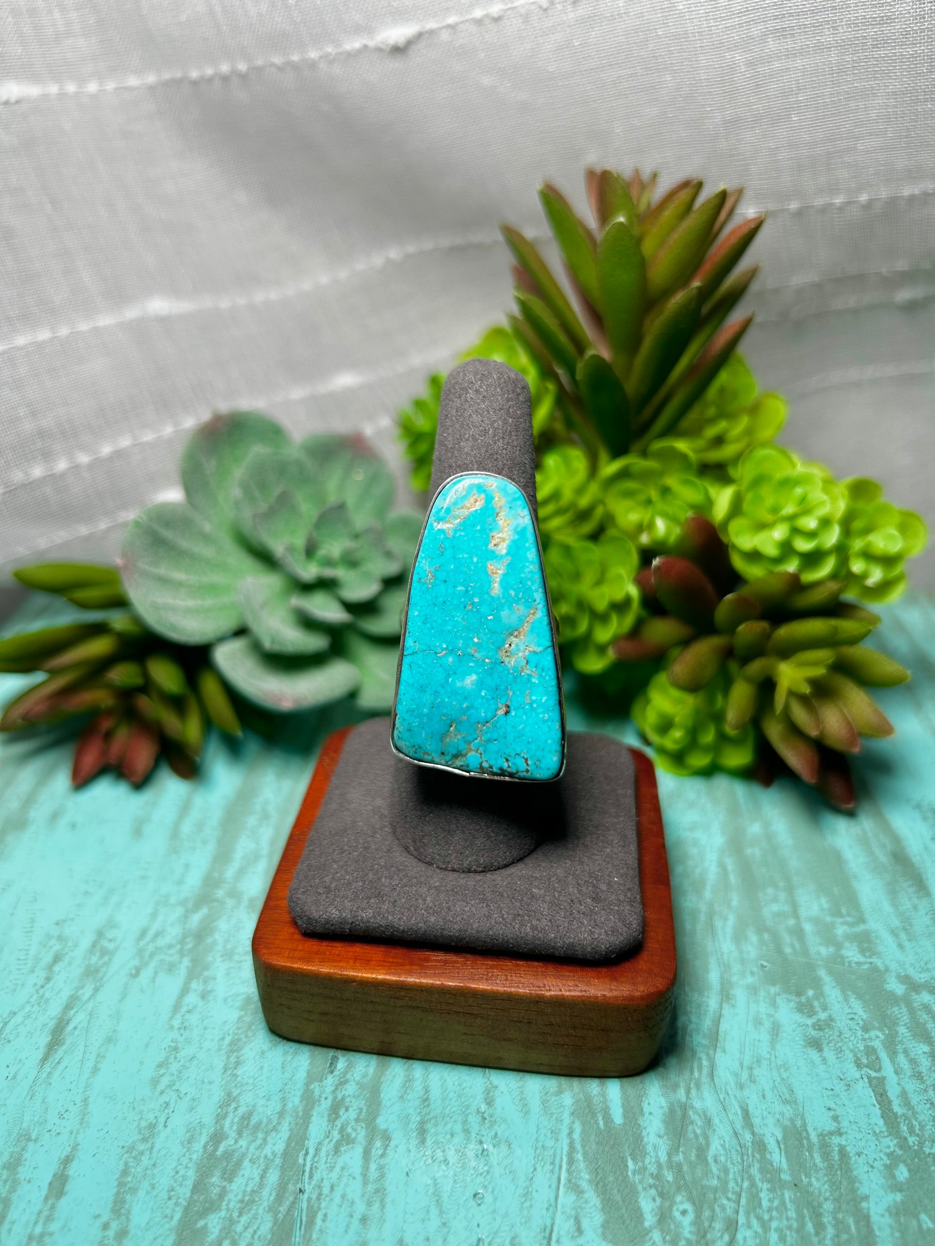 Navajo Made Kingman Turquoise & Sterling Sliver Ring Size 7.75