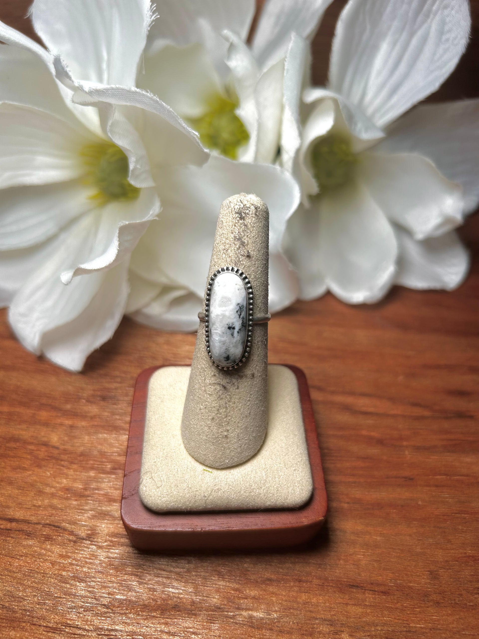 Navajo Made White Buffalo & Sterling Silver Ring Size 6.5