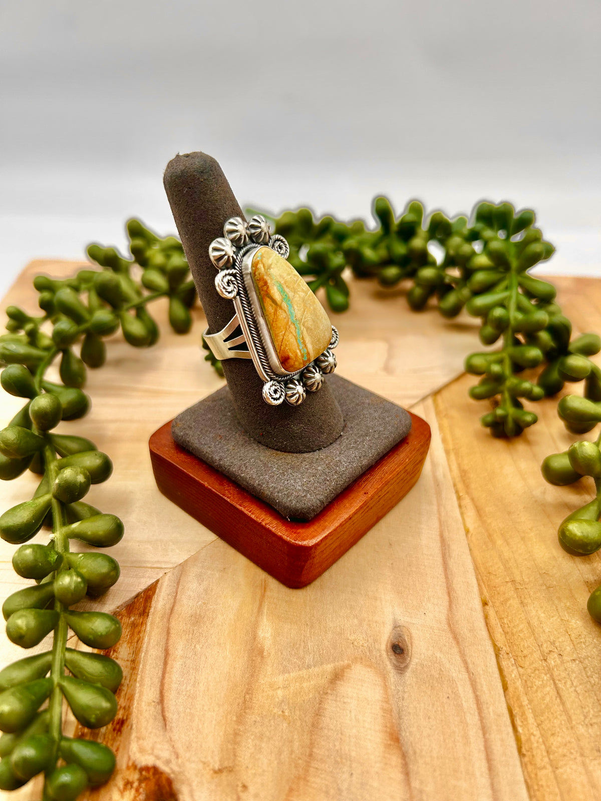 Navajo Made Royston Turquoise & Sterling Silver Ring Size 8.5