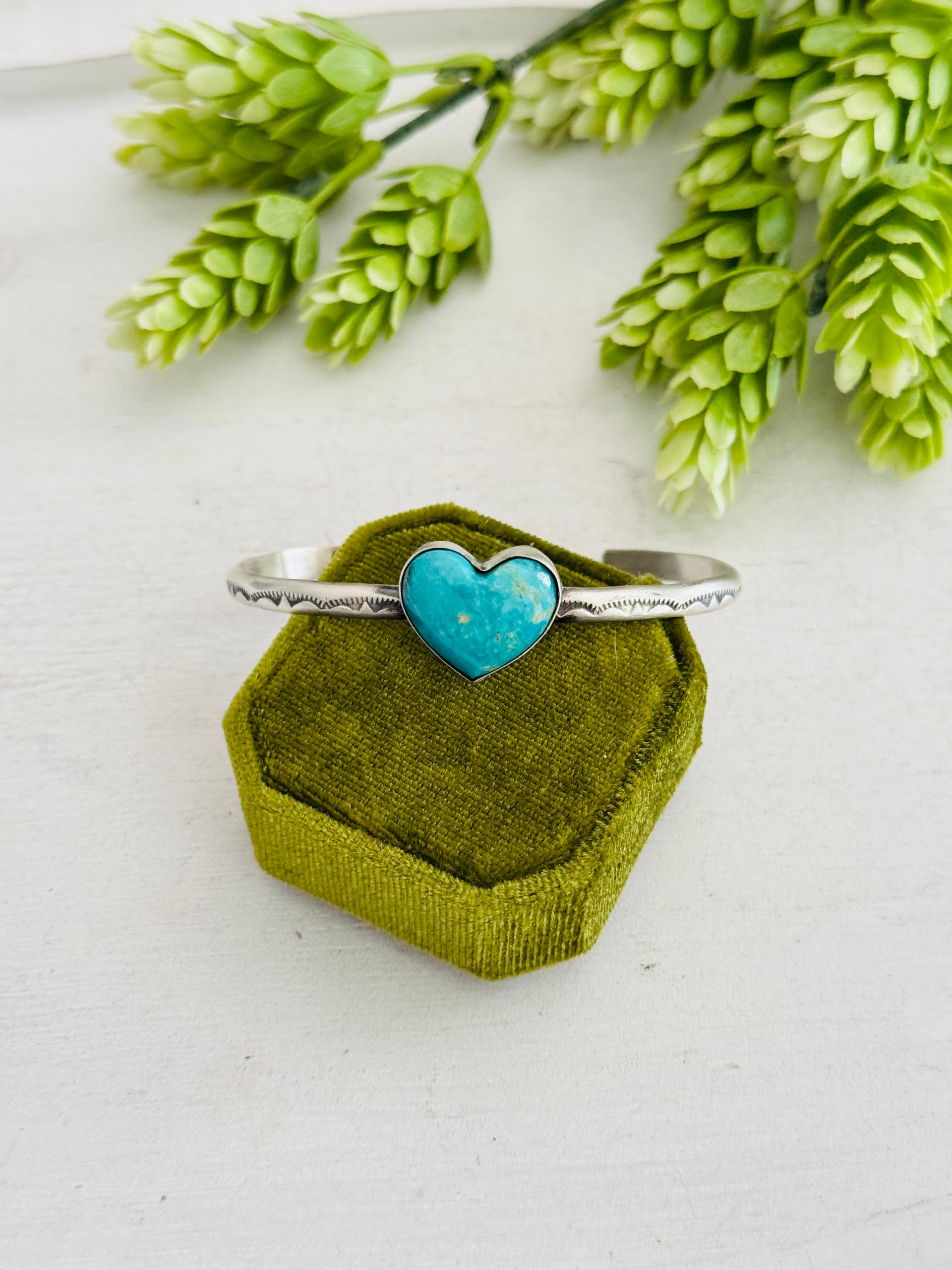 Donovan Skeets Kingman Turquoise & Sterling Silver Heart Cuff Bracelet