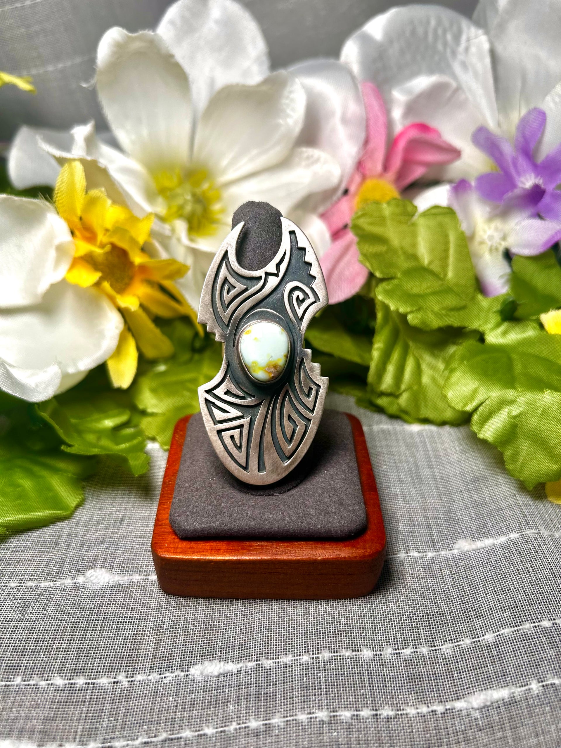 Navajo Made Palomino Variscite & Sterling Silver Ring Size 7.5