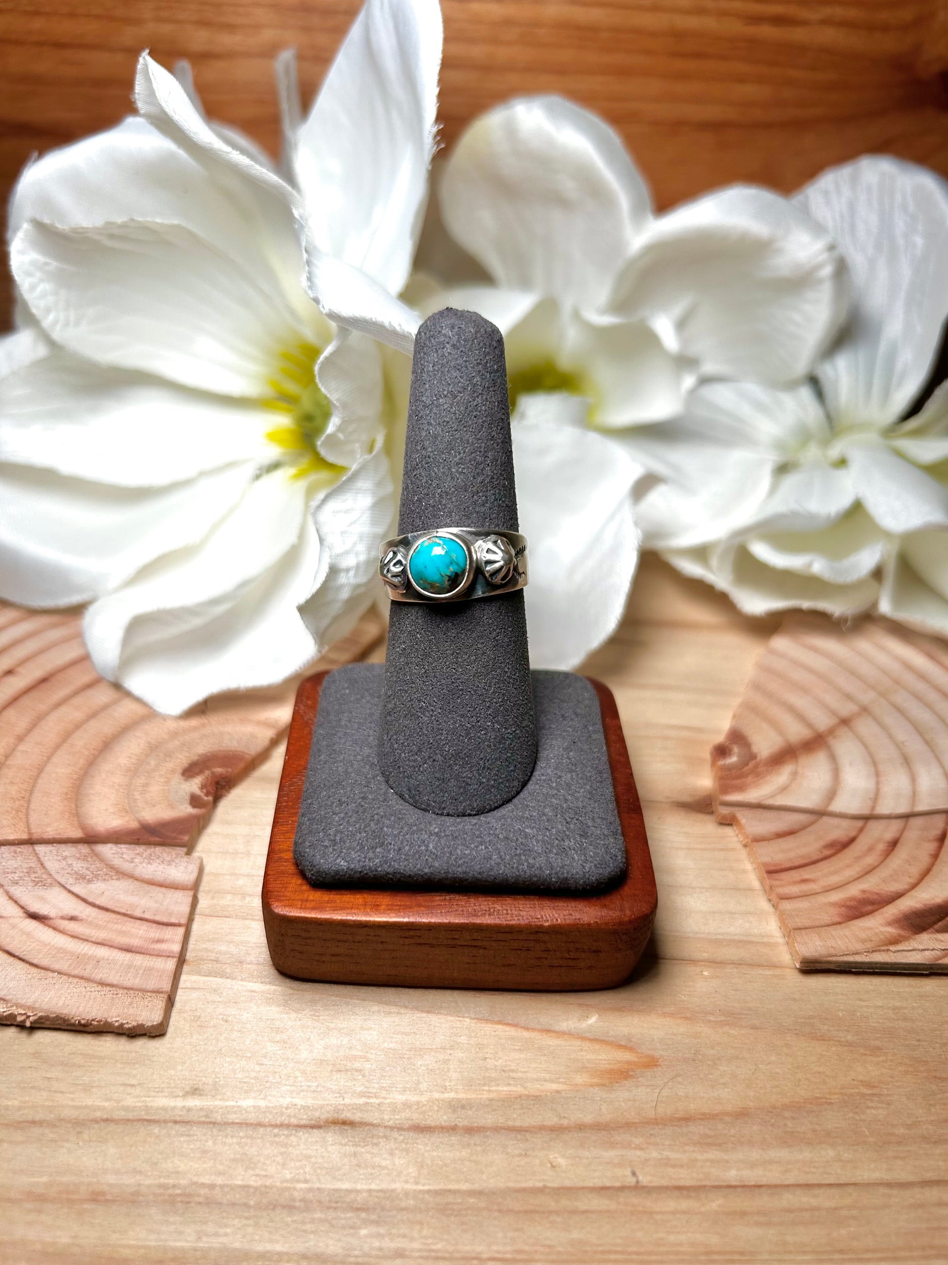 Navajo Made Kingman Turquoise & Sterling Silver Ring