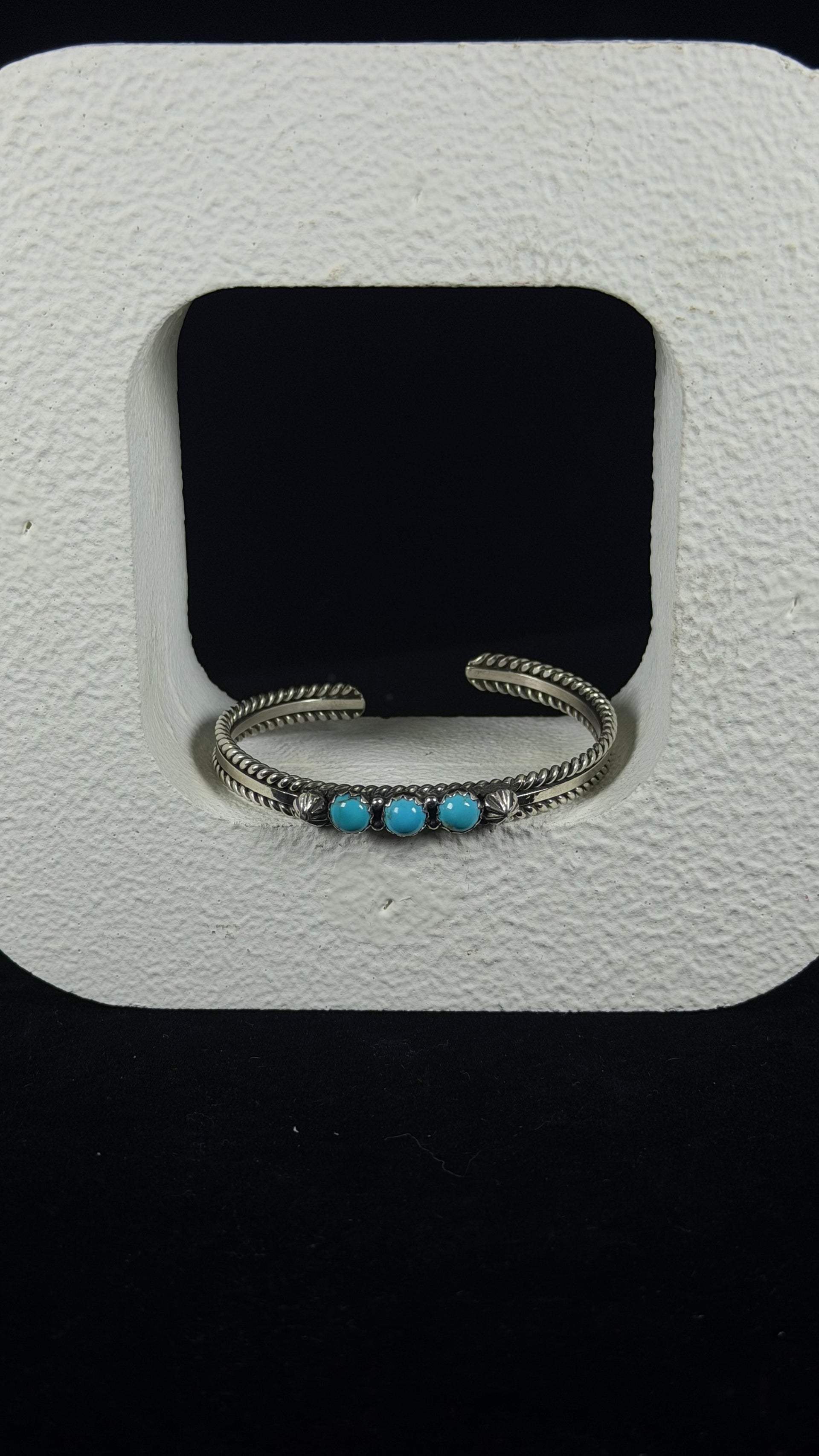 Navajo Made Kingman Turquoise & Sterling Silver Cuff Bracelet