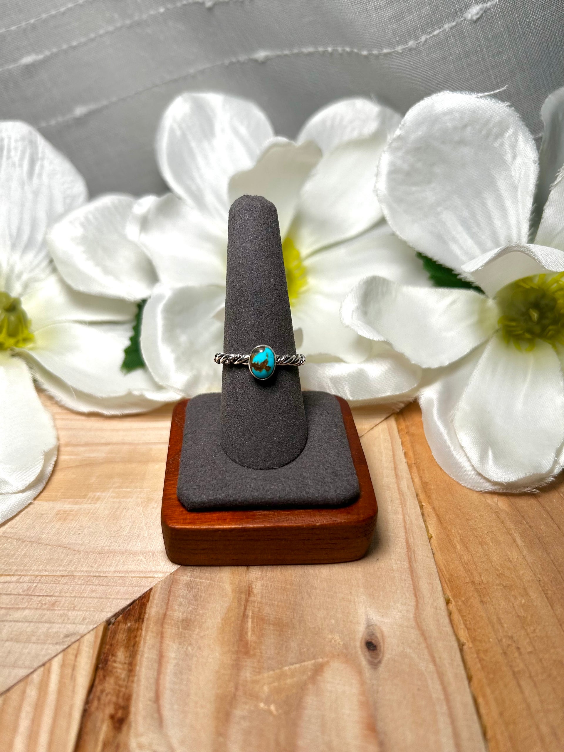 Navajo Made Kingman Turquoise & Sterling Silver Ring Size 8.5