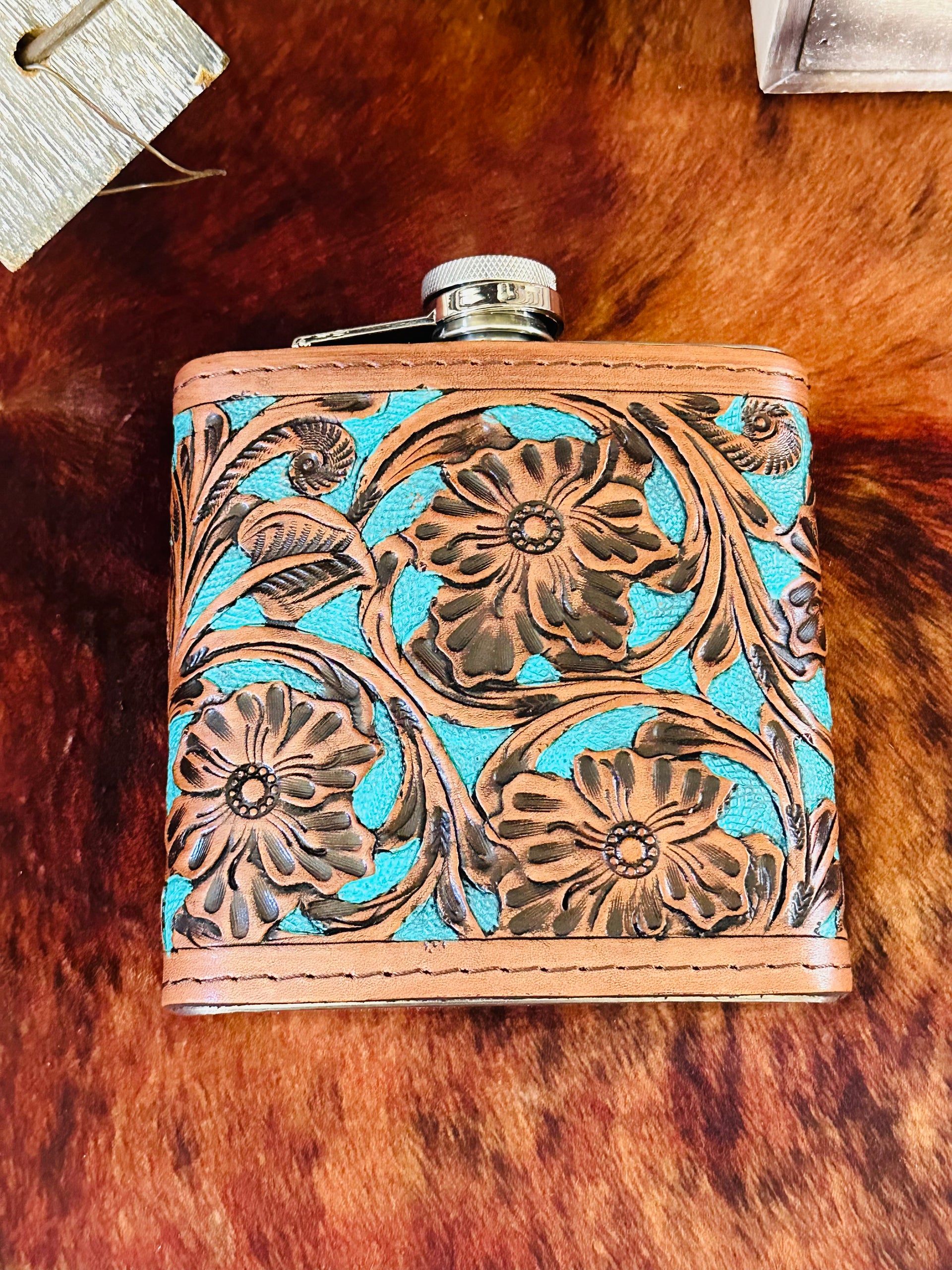 Genuine Tooled Leather 16 oz Flask