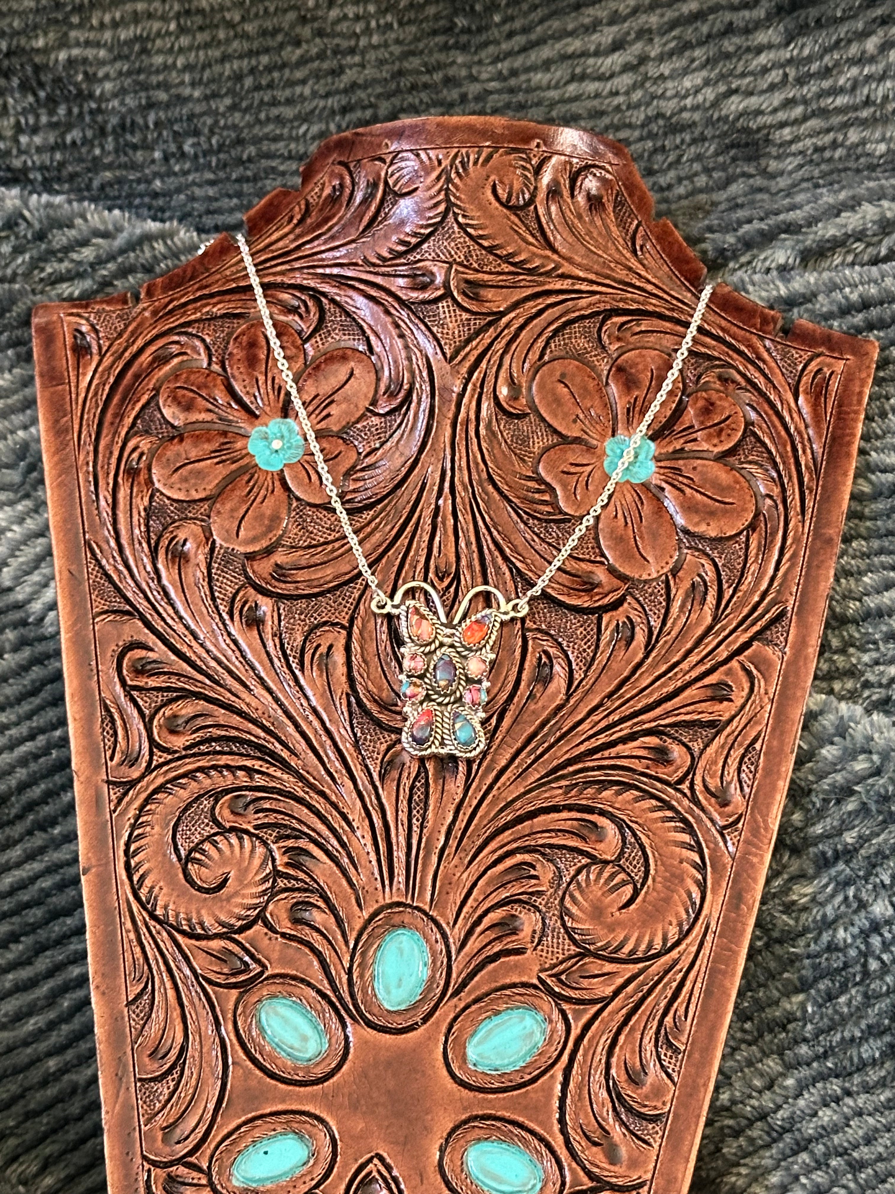 TTD “K’aalógii” Mohave Turquoise & Sterling Silver Cluster Necklace