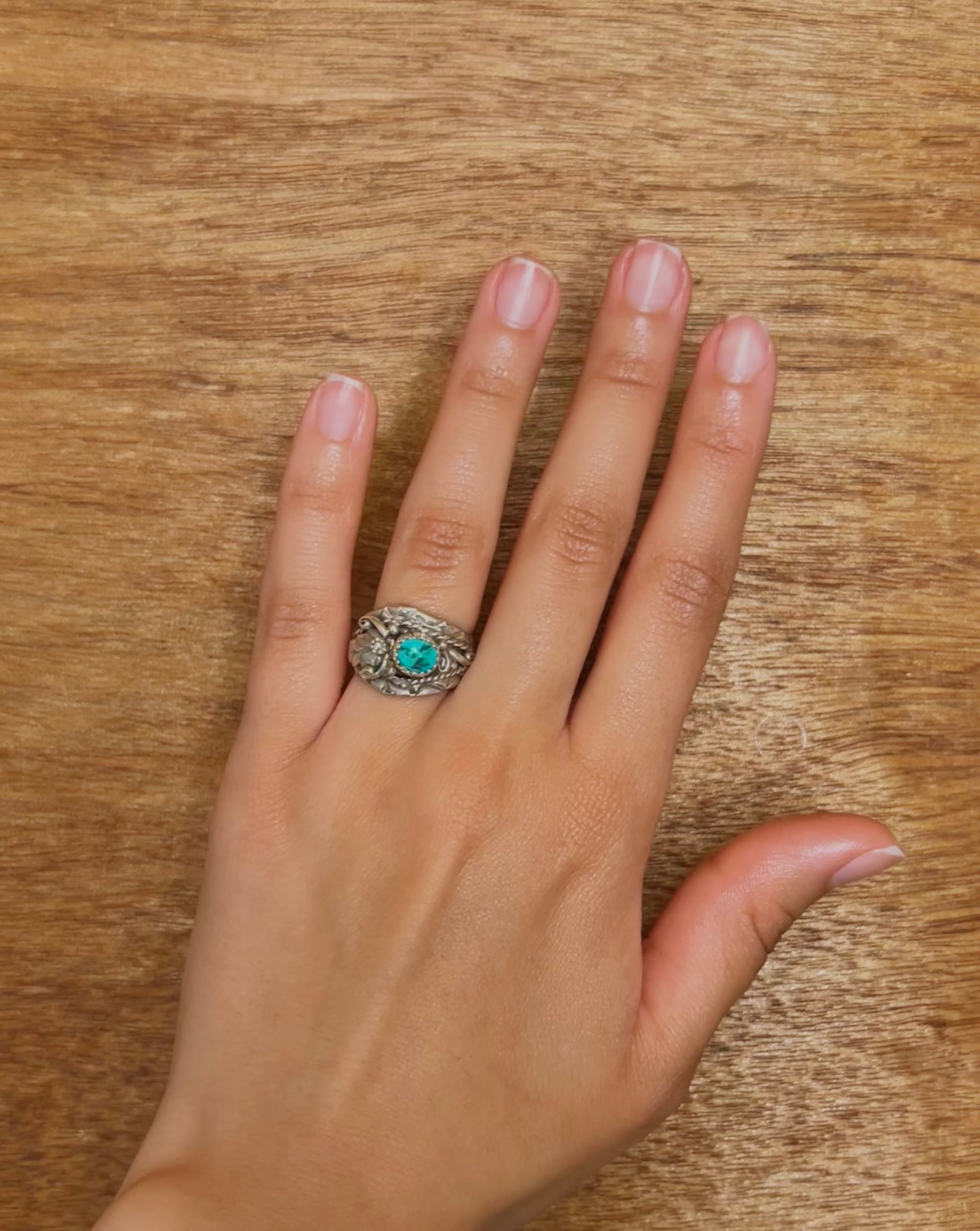 Navajo Made Kingman Turquoise & Sterling Sliver Ring Size 6