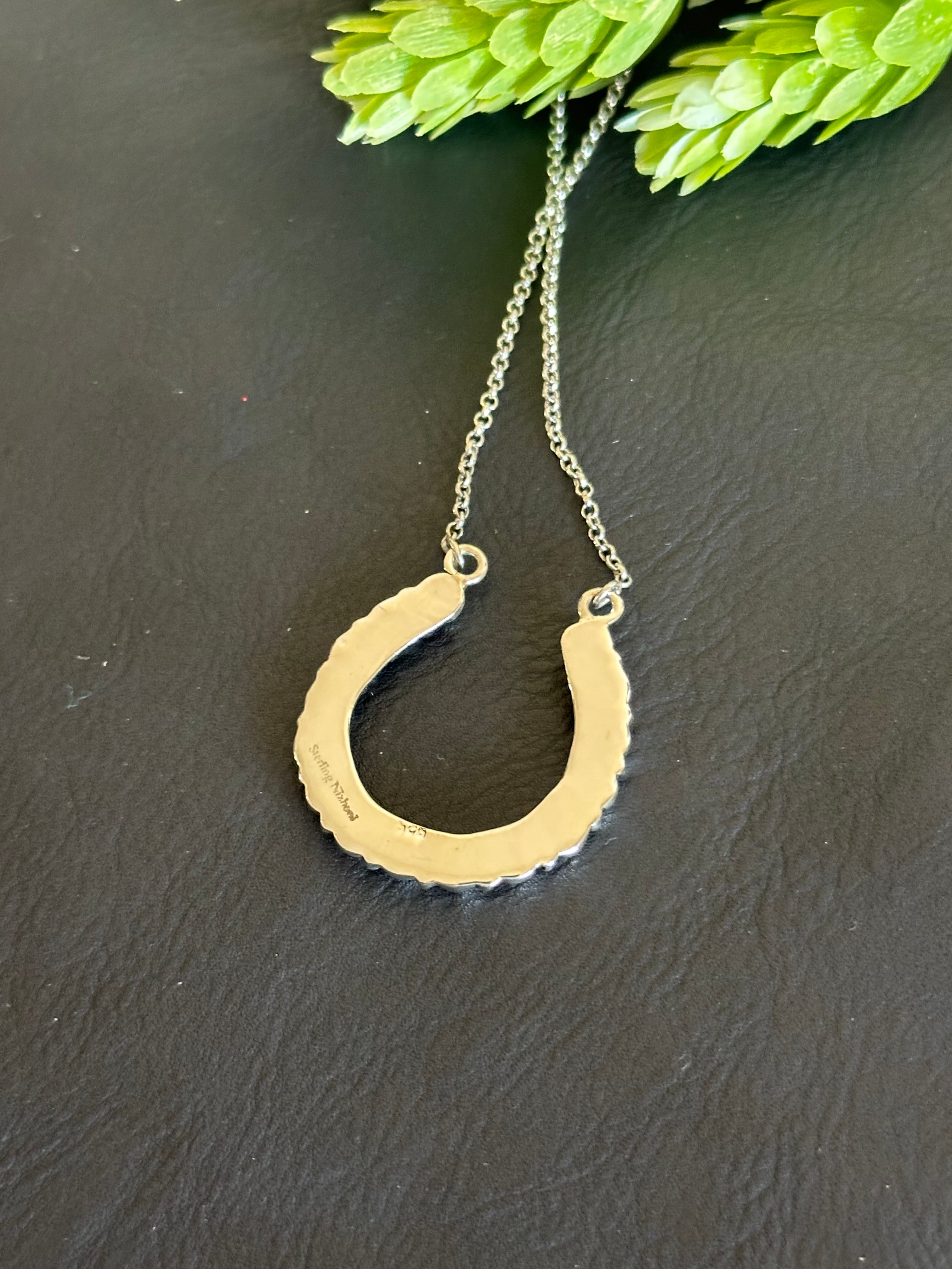 Southwest Handmade Sterling Silver Horse Shoe Necklace