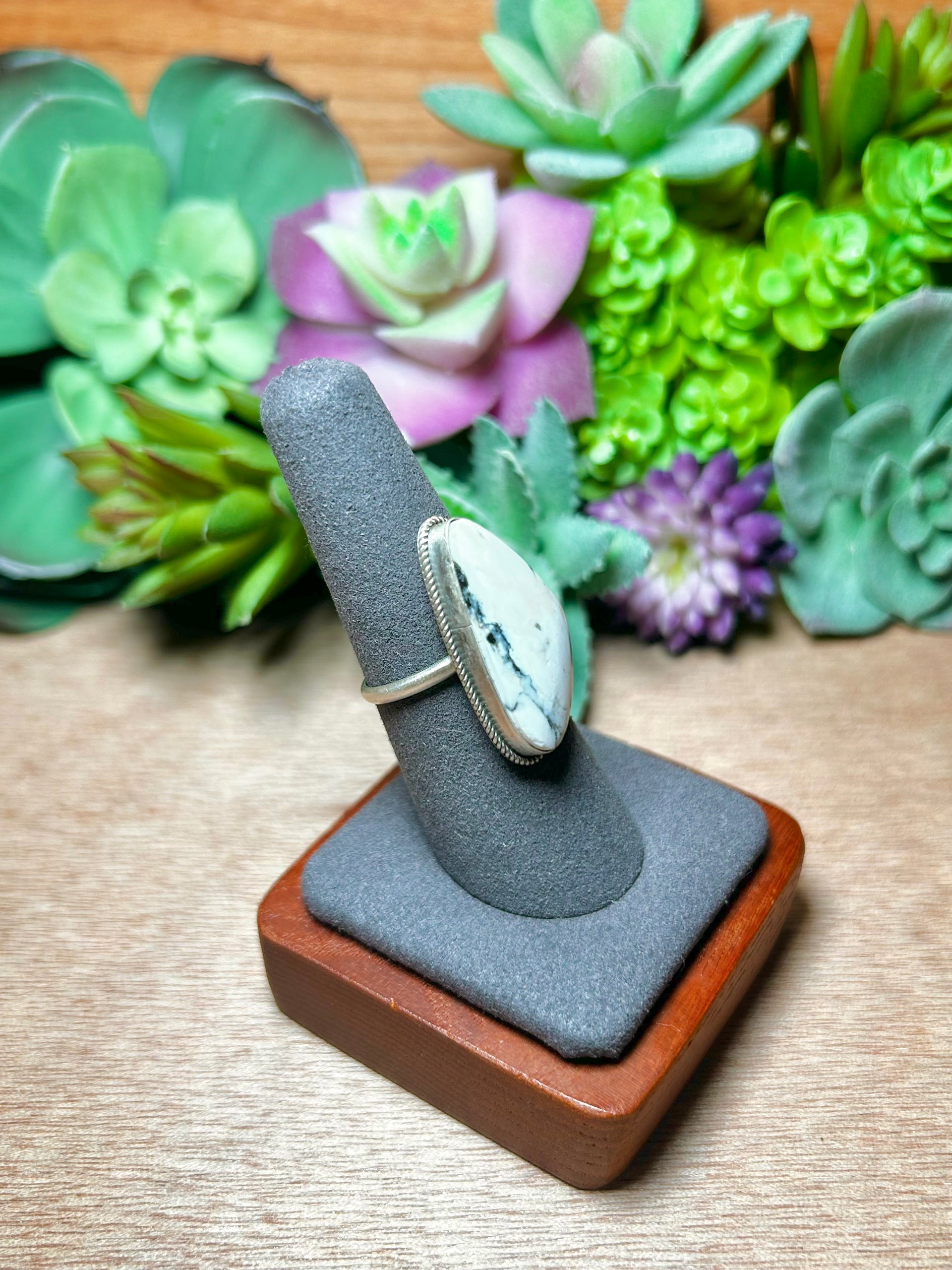 Navajo Made White Buffalo & Sterling Silver Ring Size 8.5