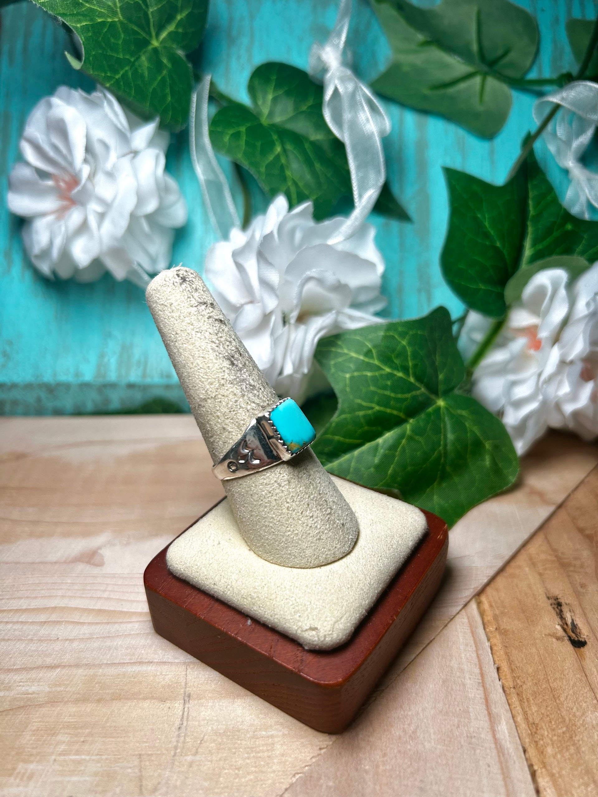 Navajo Made Royston Turquoise & Sterling Silver Ring Size 8.5