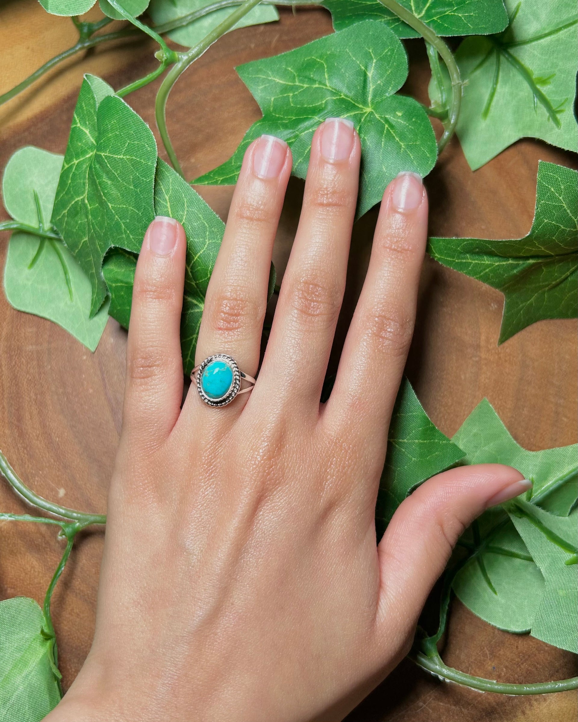 Navajo Made Kingman Turquoise & Sterling Sliver Cluster Ring Size 4.25