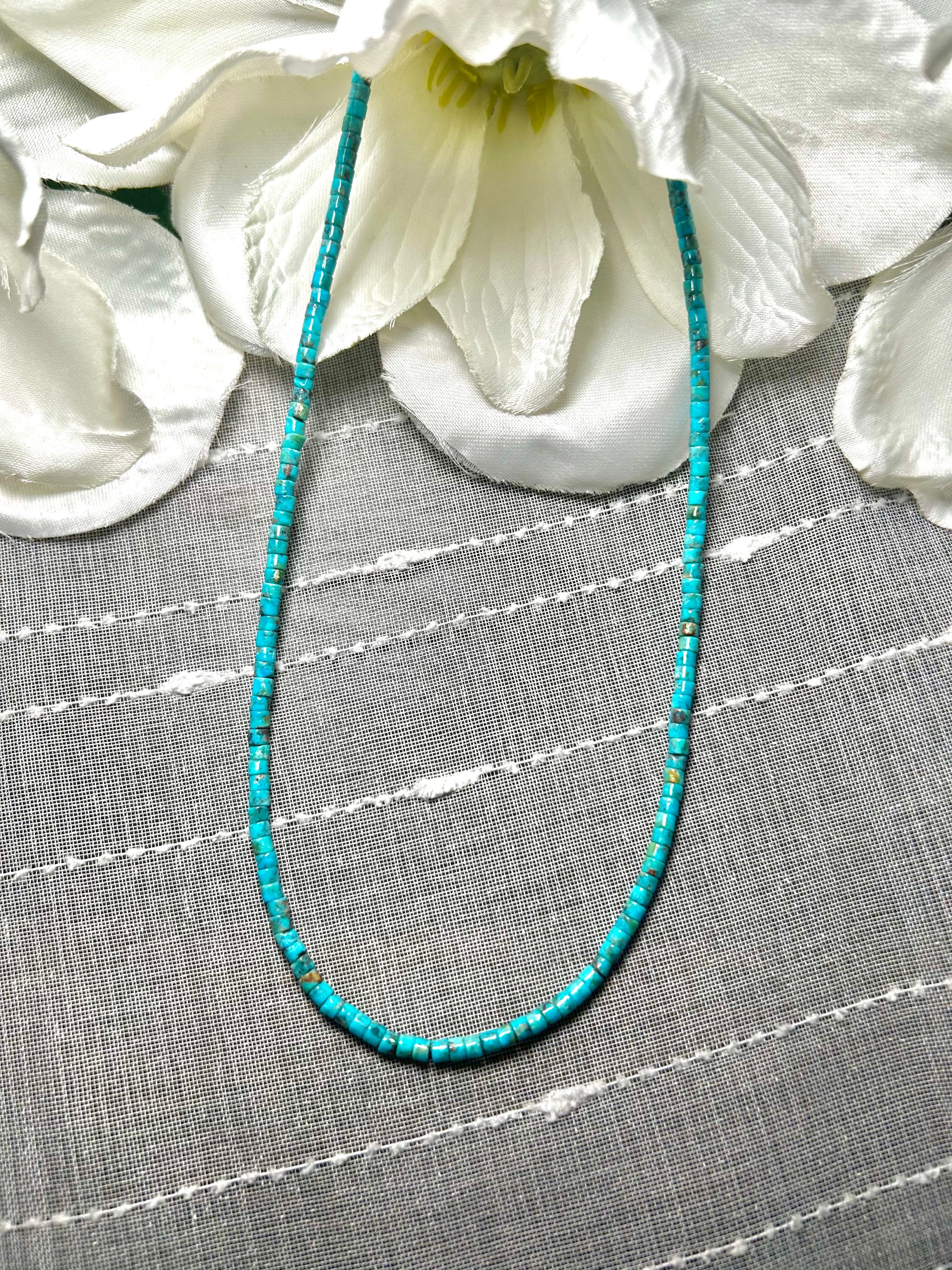 Navajo Made Strung Heshi Turquoise Necklace