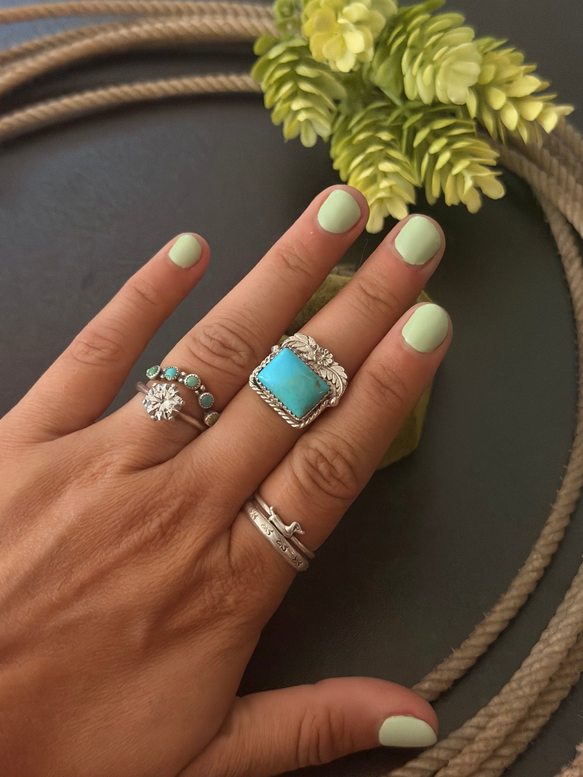 Navajo Made Kingman Turquoise & Sterling Silver Ring Size 7.75