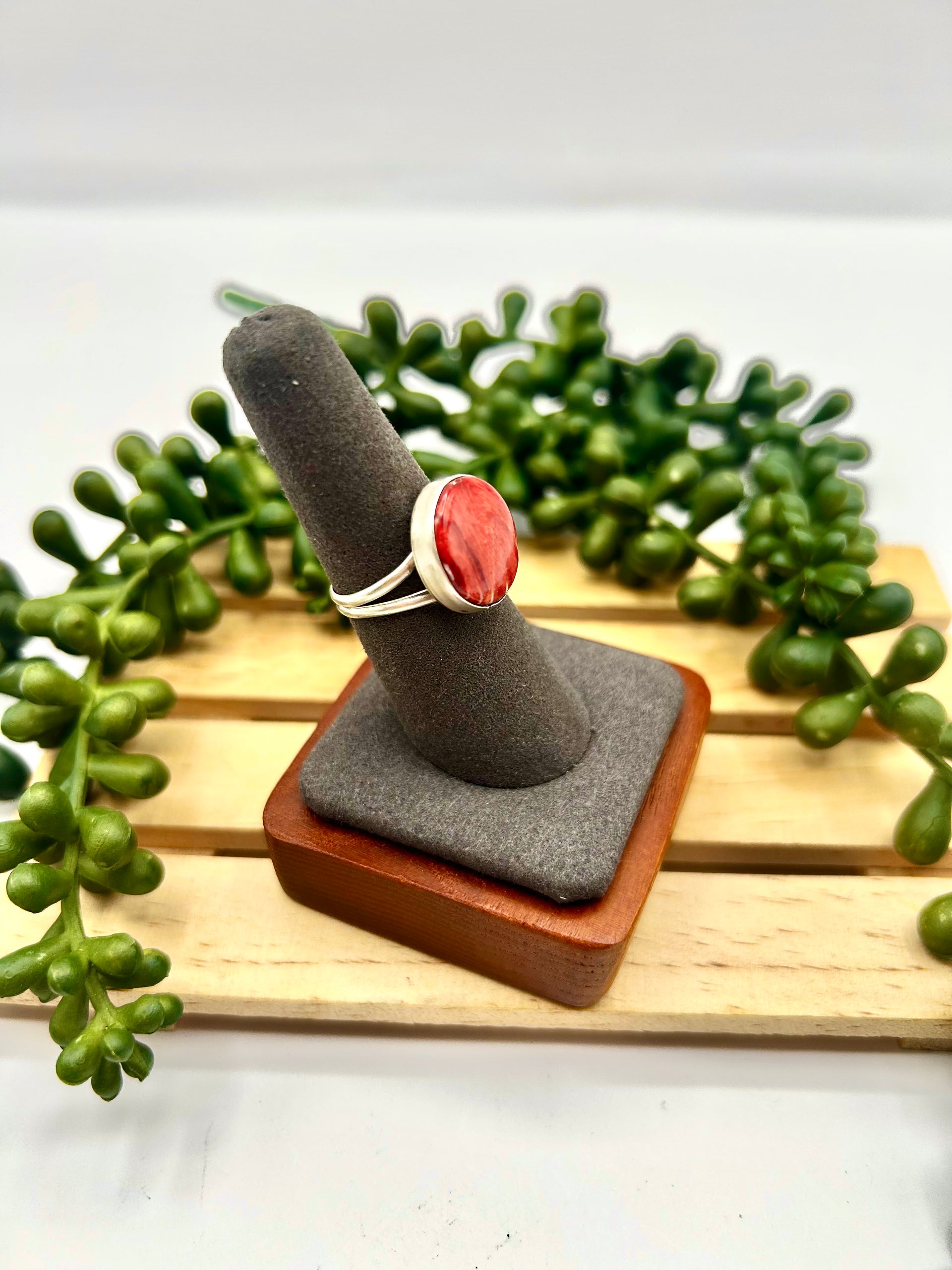 Navajo Made Spiny Oyster & Sterling Silver Ring Size 7.5