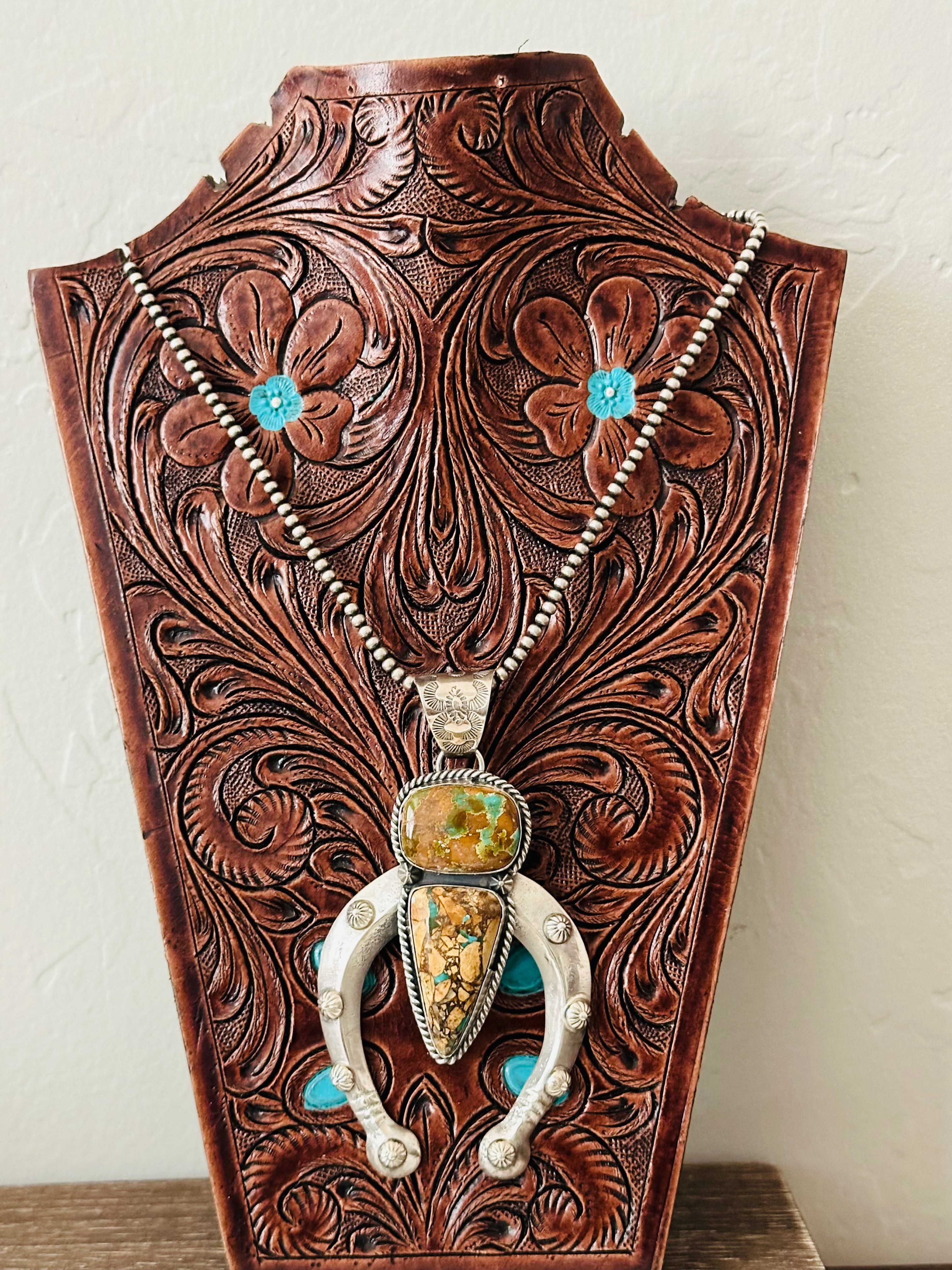 Ned Nez Ribbon Royston Turquoise & Sterling Silver Naja Pendant