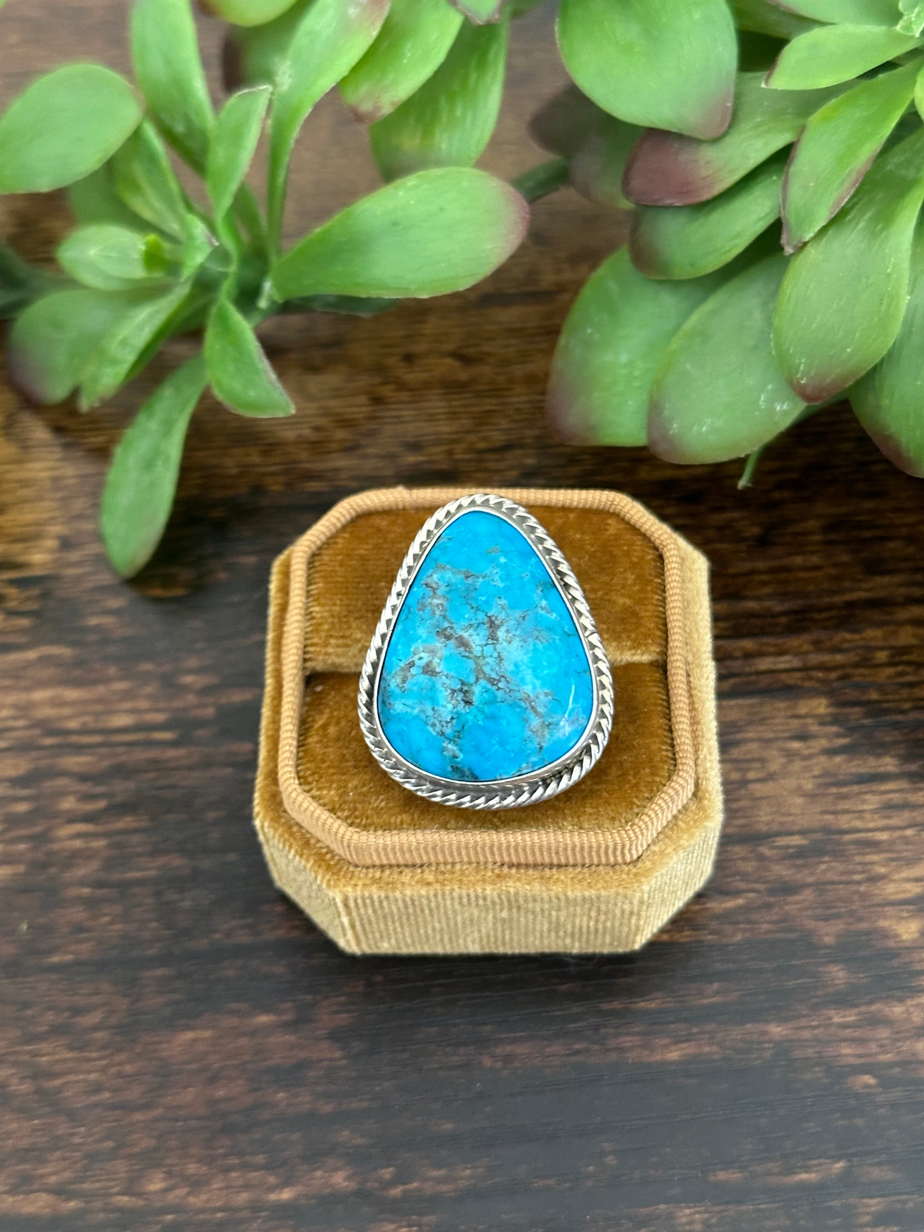 Navajo Made Kingman Turquoise & Sterling Silver Ring Size 8.25