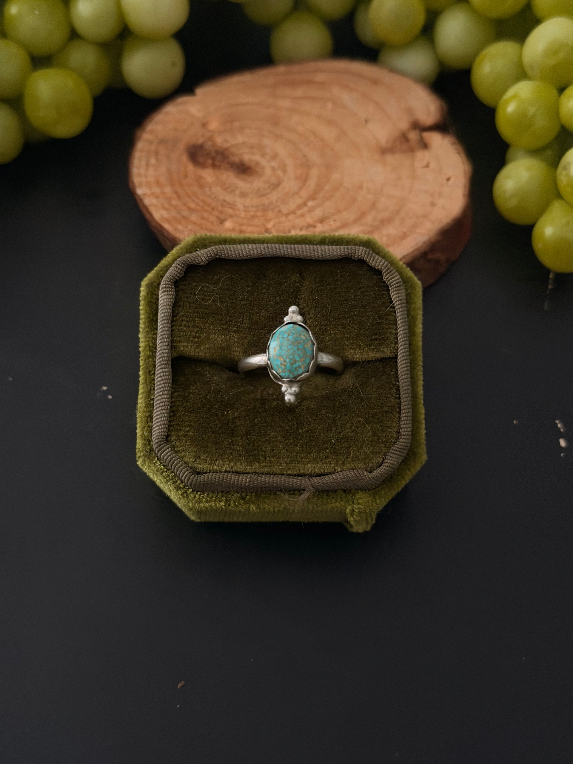 Navajo Made Kingman Turquoise & Sterling Silver Ring Size 5.25