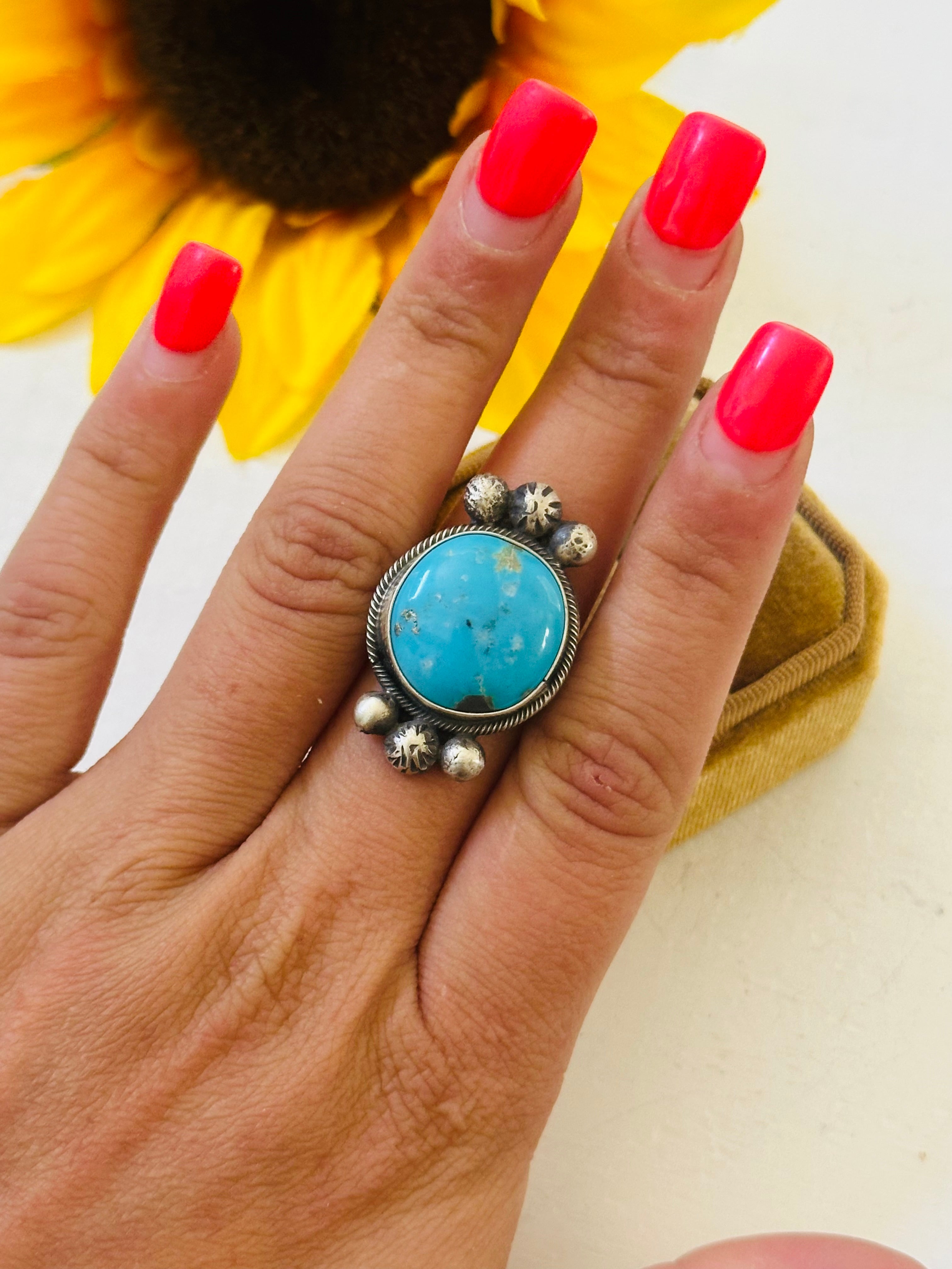 Navajo Made Kingman Turquoise & Sterling Silver Ring Size 7.5