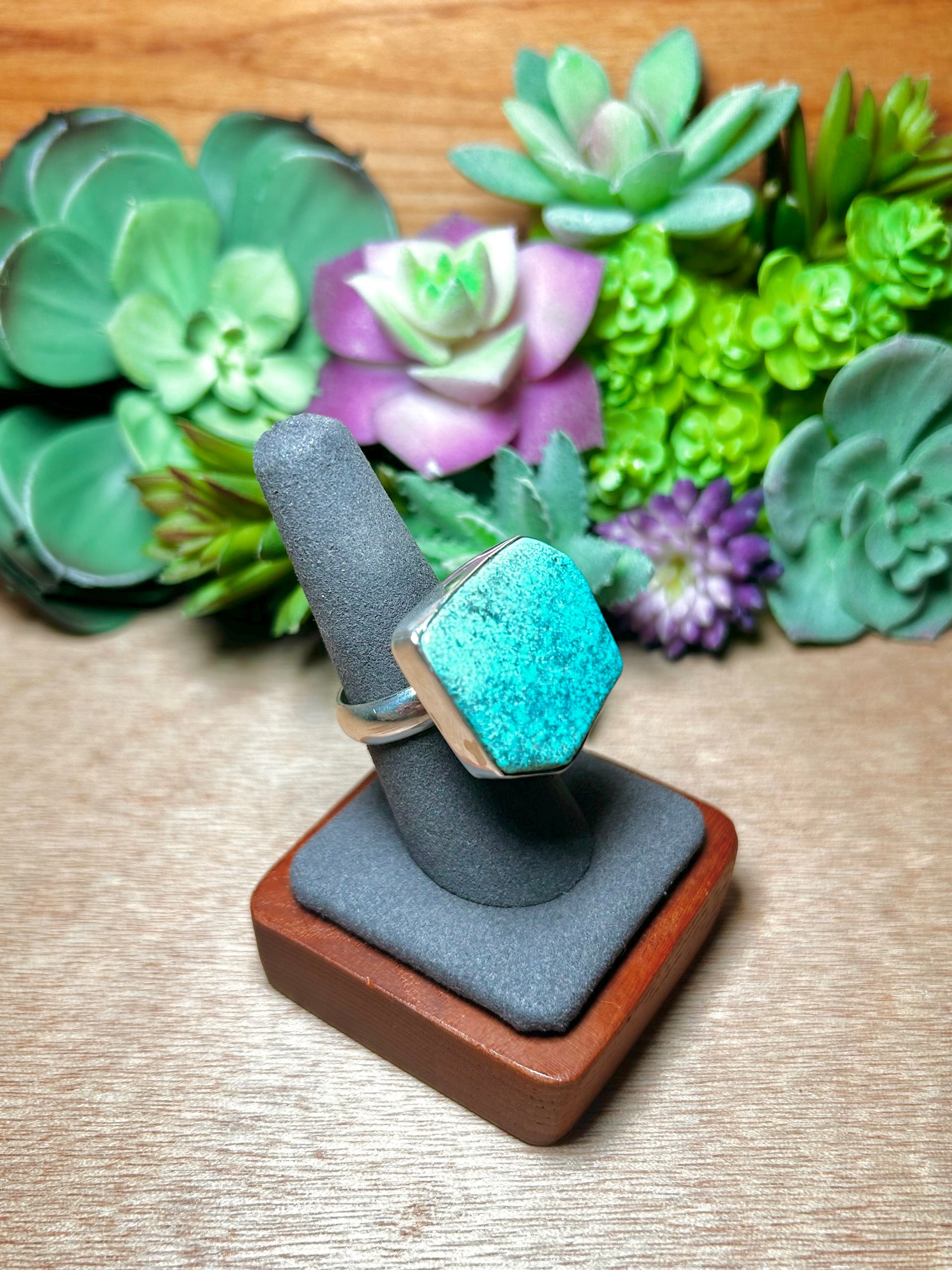 Navajo Made Kingman Turquoise & Sterling Silver Ring Size 8