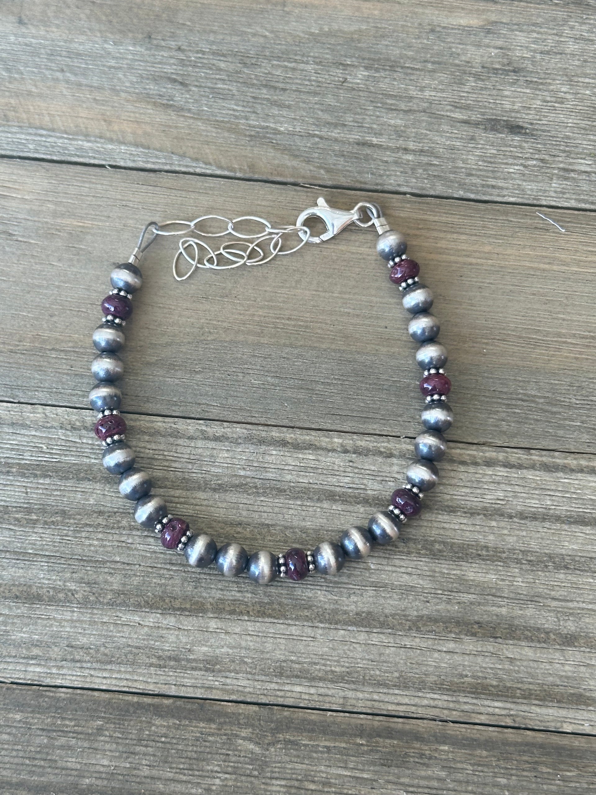 Navajo Strung Purple Spiny Oyster & Sterling Silver Pearl Beaded Bracelet
