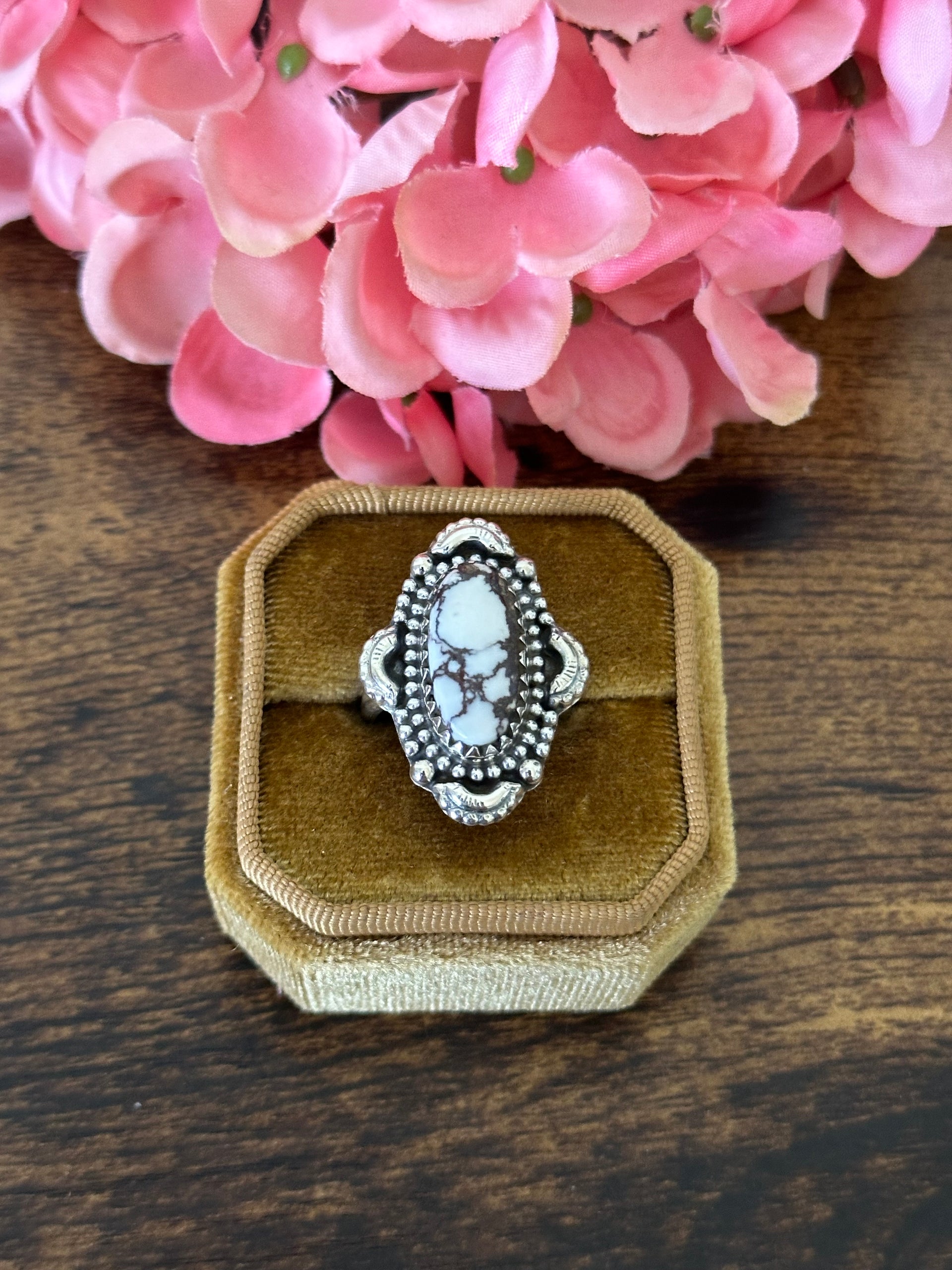 Southwest Handmade Wild Horse & Sterling Silver Ring Size 6.75