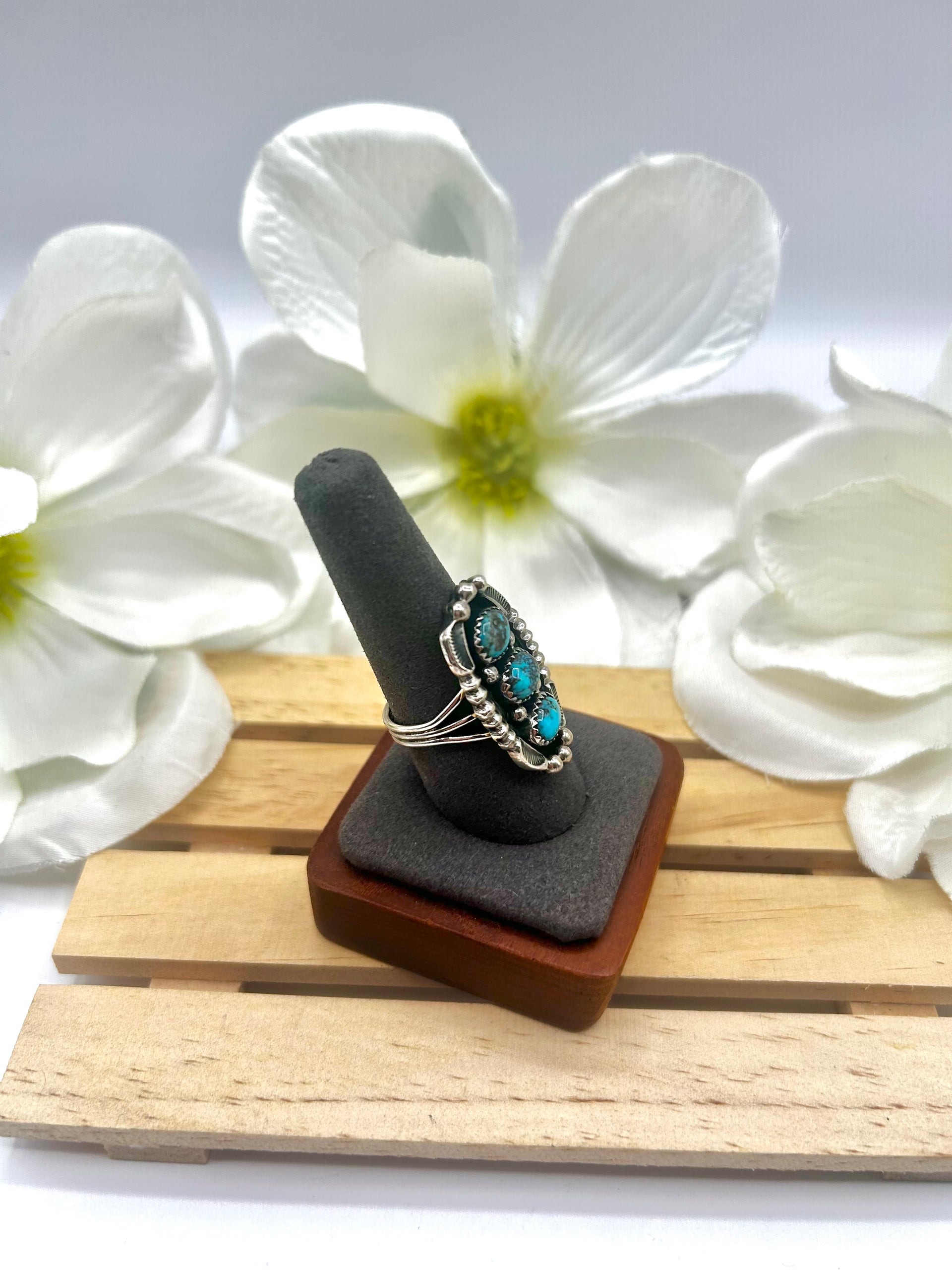 Navajo Made Kingman Turquoise & Sterling Silver Ring Size 9.25