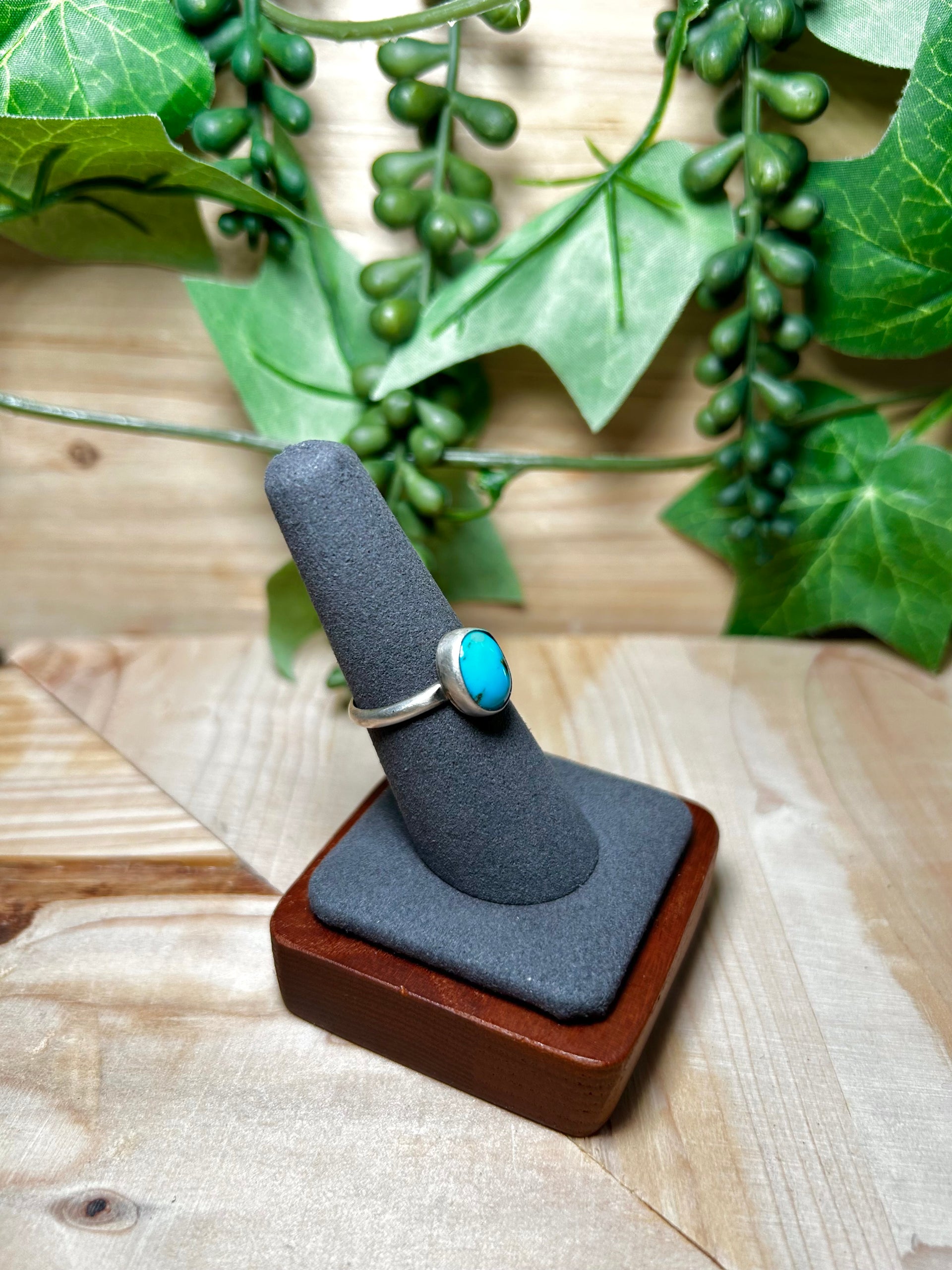 Navajo Made Kingman Turquoise & Sterling Silver Ring Size 7