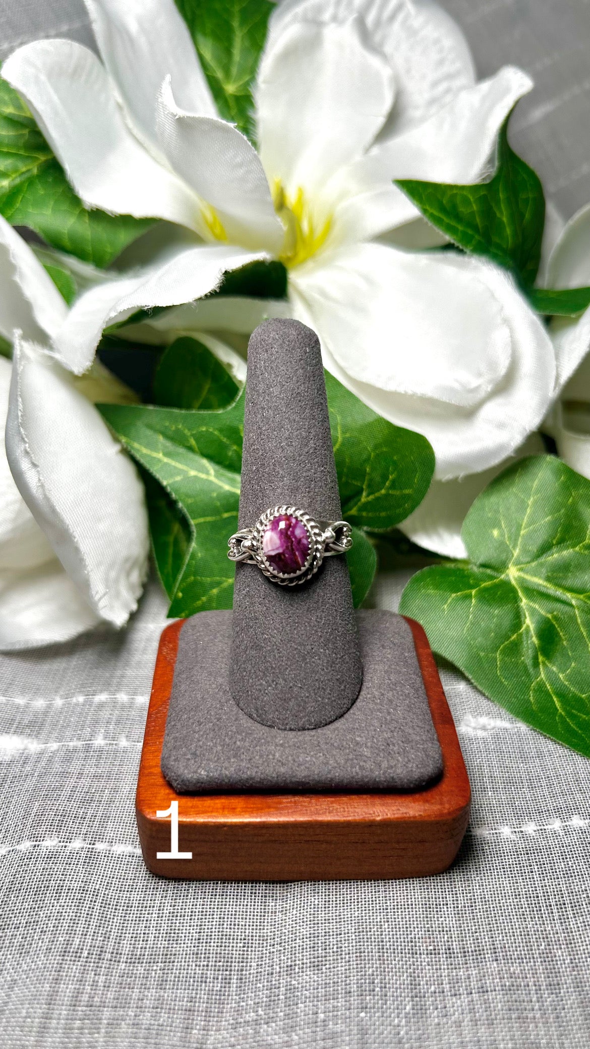 Navajo Made Purple Spiny Oyster & Sterling Silver Ring