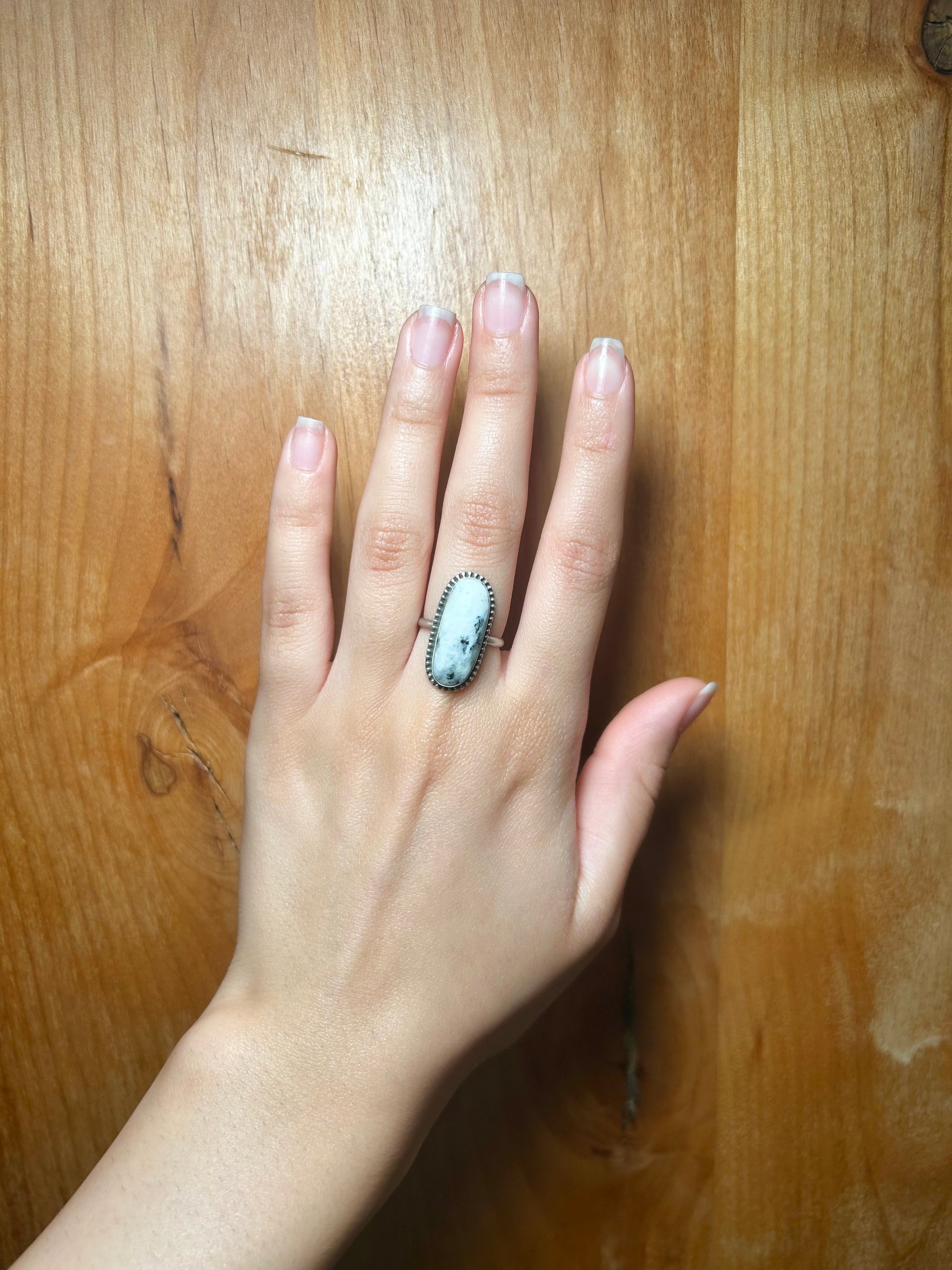 Navajo Made White Buffalo & Sterling Silver Ring Size 6.5