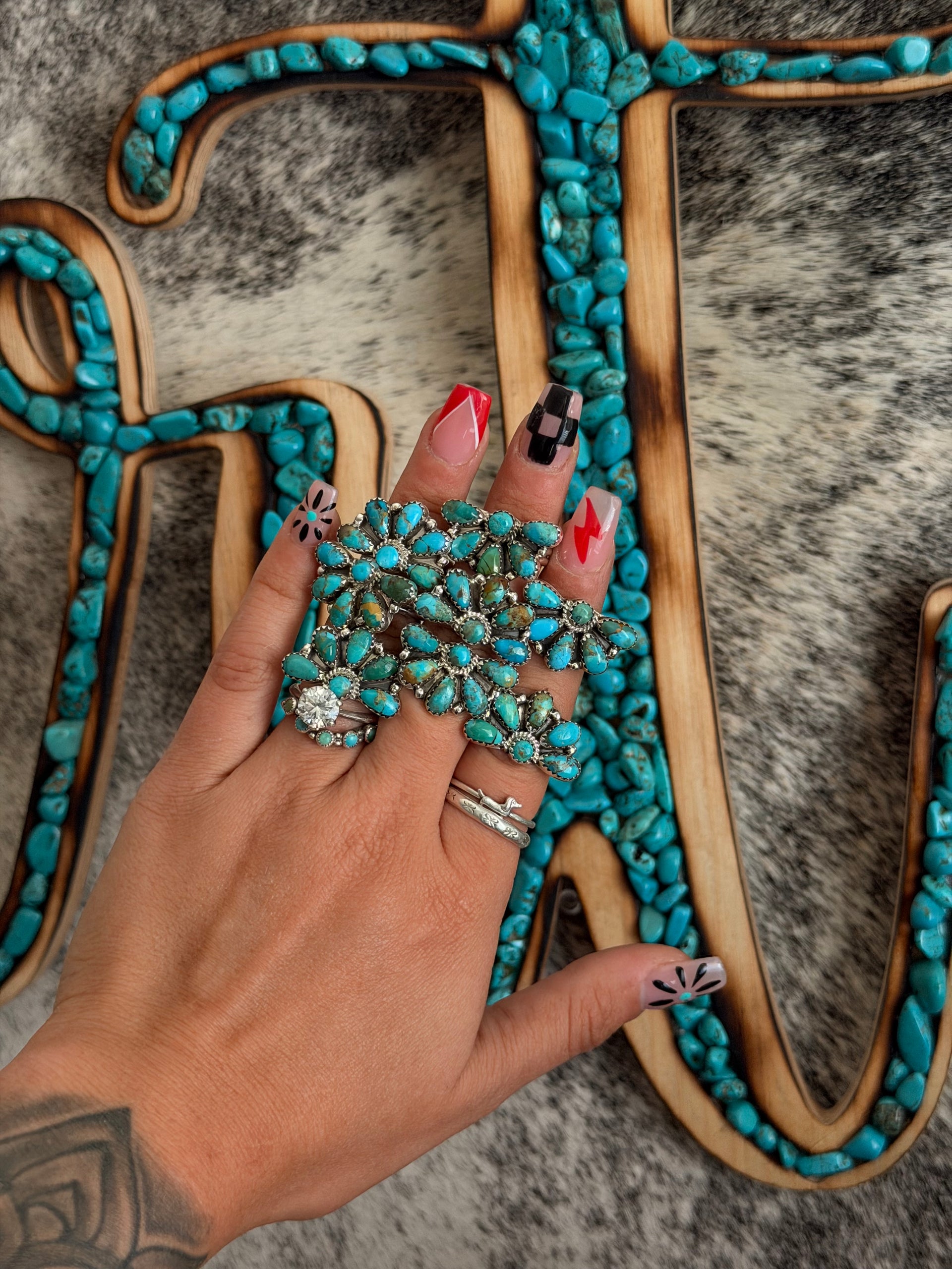 Navajo Made Mohave Kingman Turquoise & Sterling Silver Cluster Ring