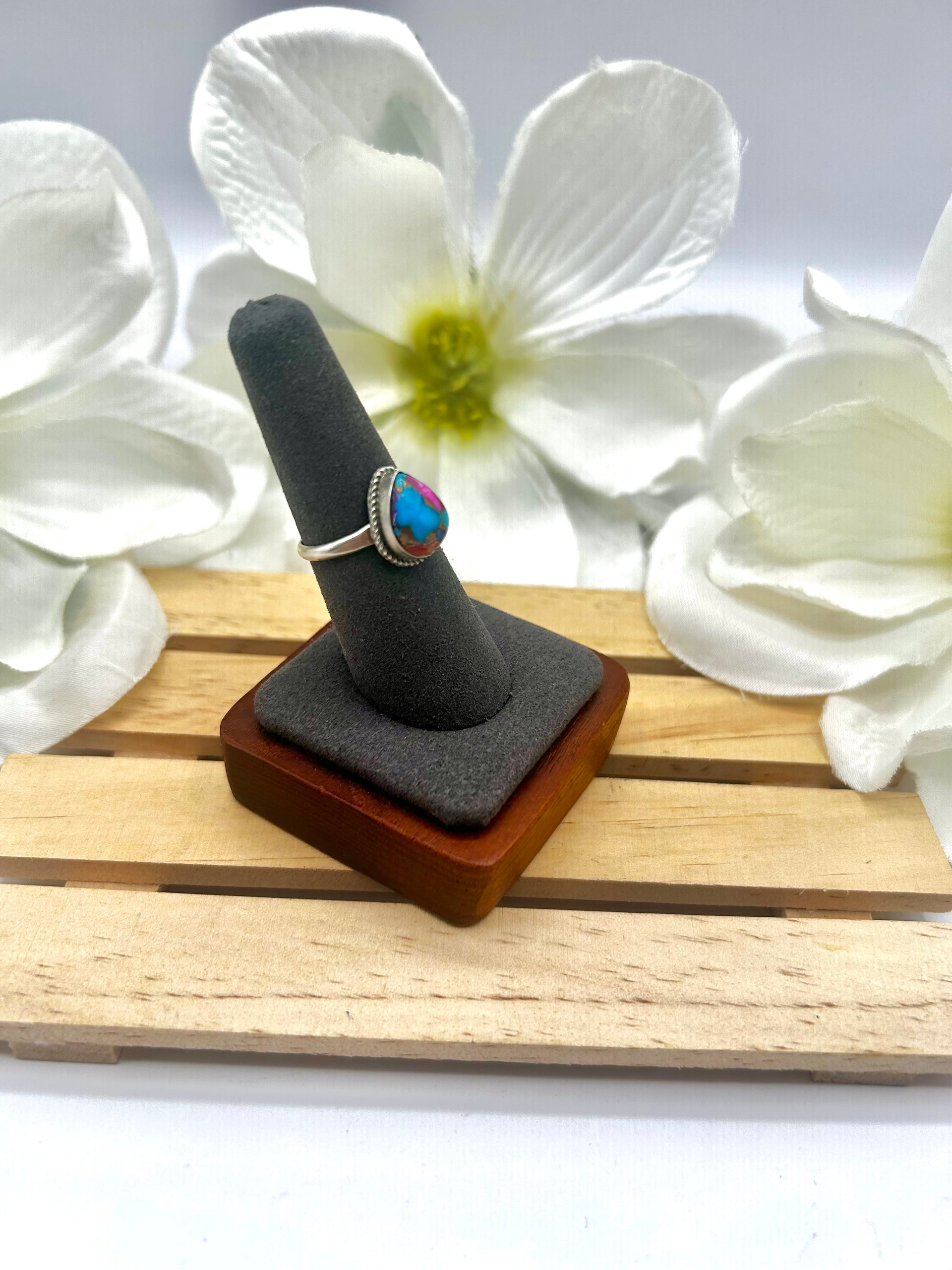 Navajo Made Mohave Turquoise & Sterling Silver Ring Size 7.25