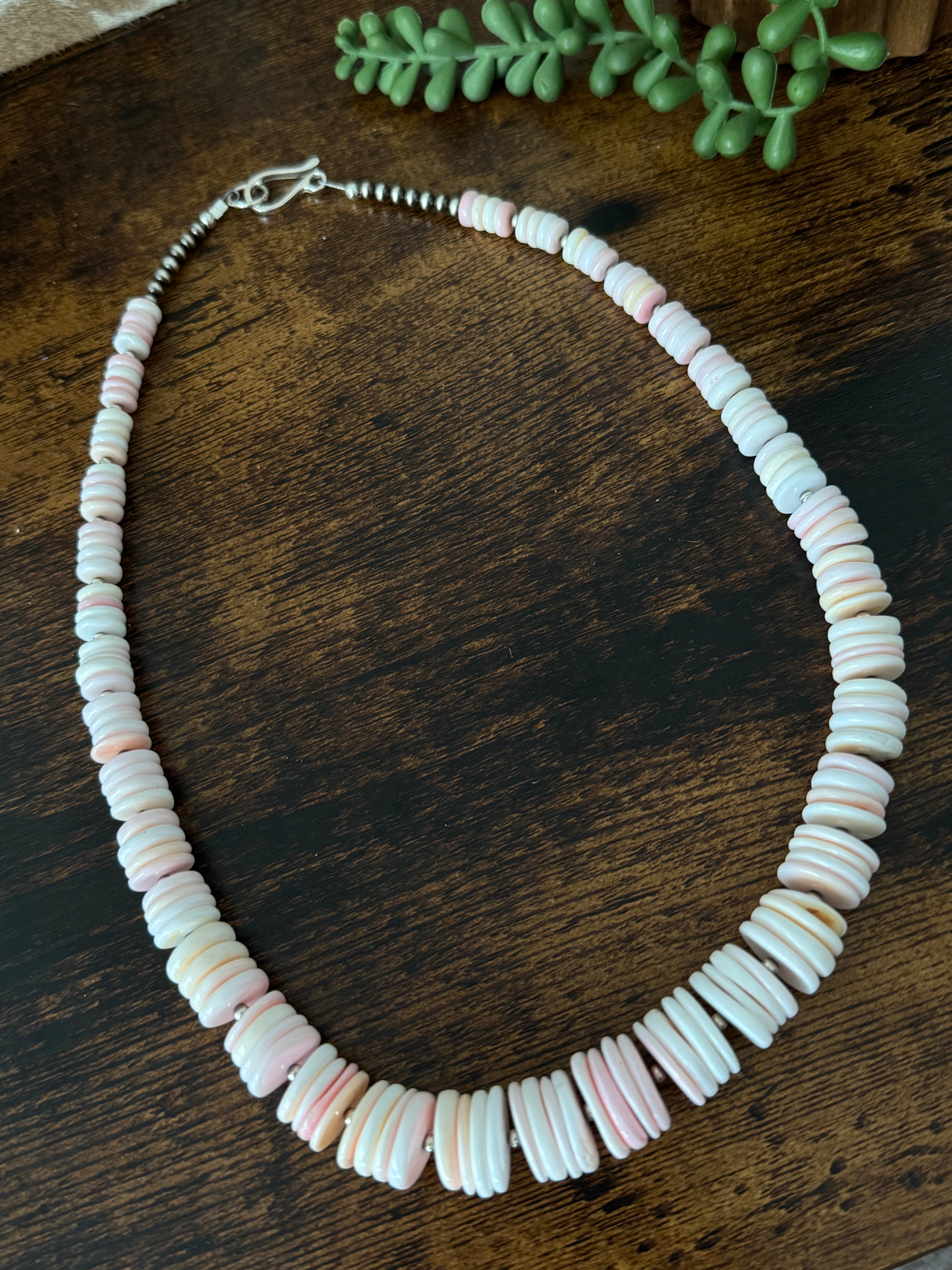 Navajo Strung Pink Conch & Sterling Silver Beaded Necklace