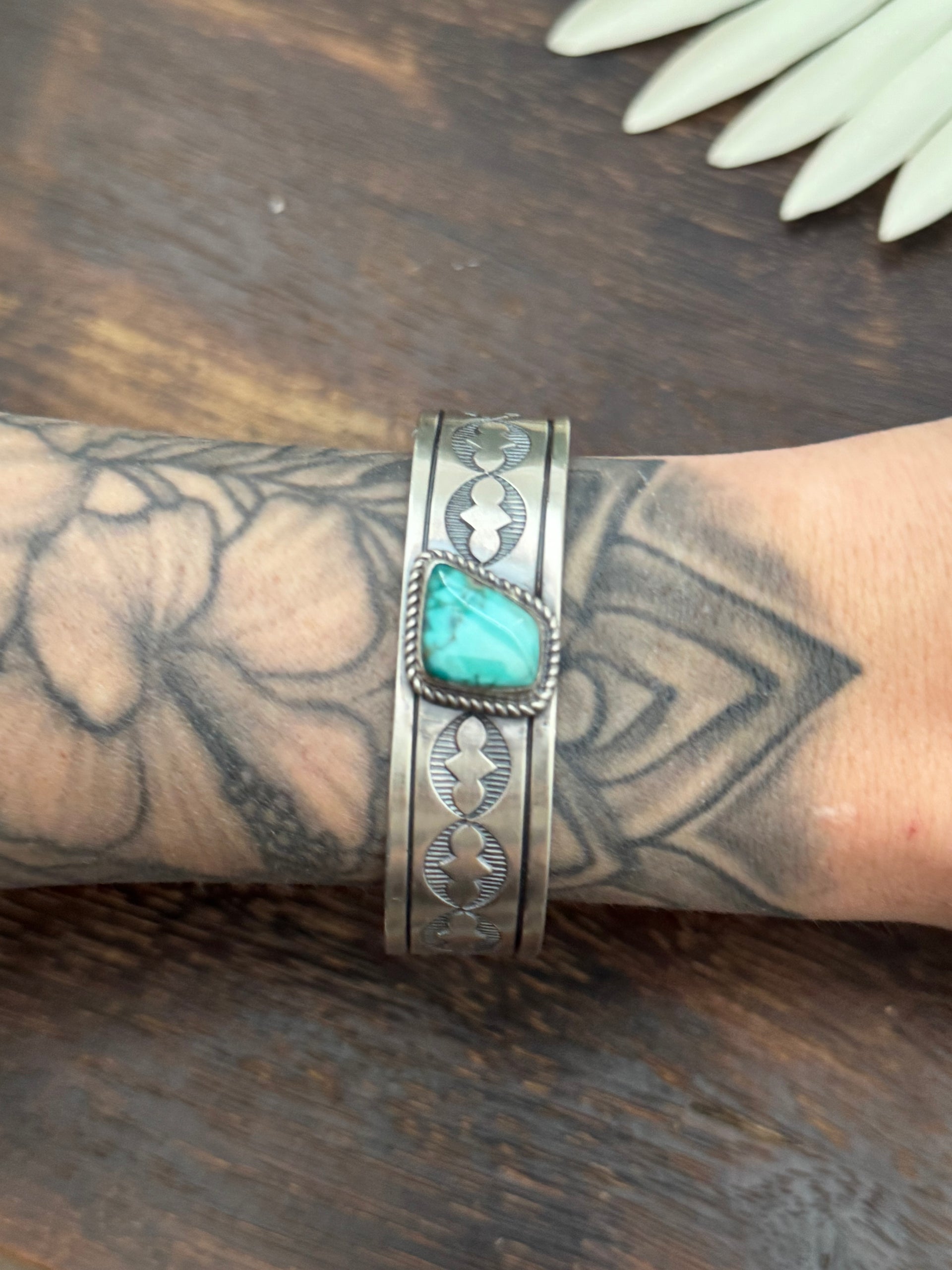 Navajo Handmade Kingman Turquoise & Sterling Silver Cuff Bracelet