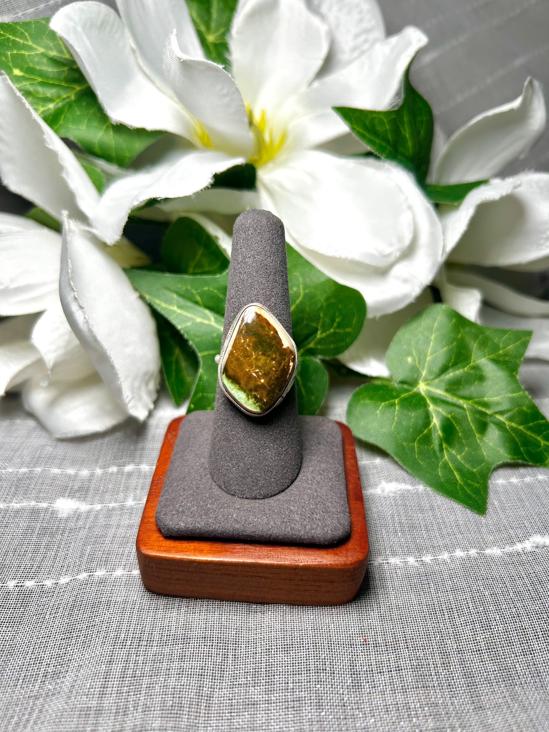 Navajo Made Royston Turquoise & Sterling Silver Ring Size 7.5