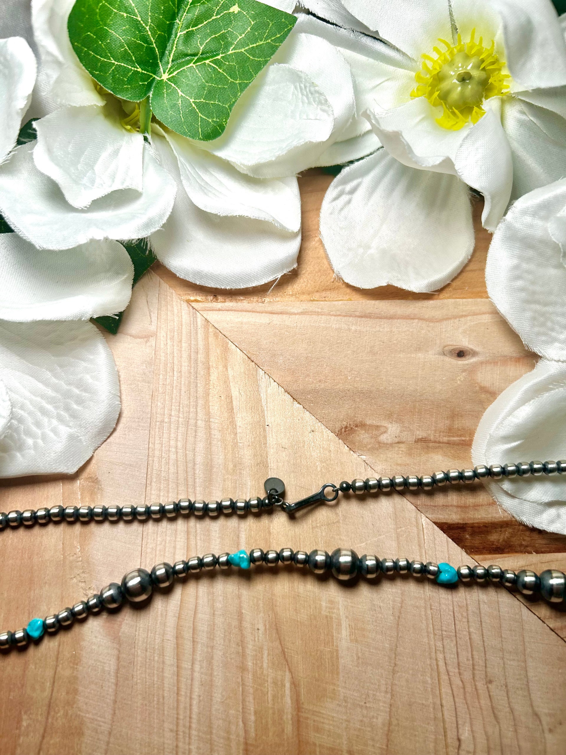 Navajo Made Strung Kingman Turquoise & Sterling Silver Necklace