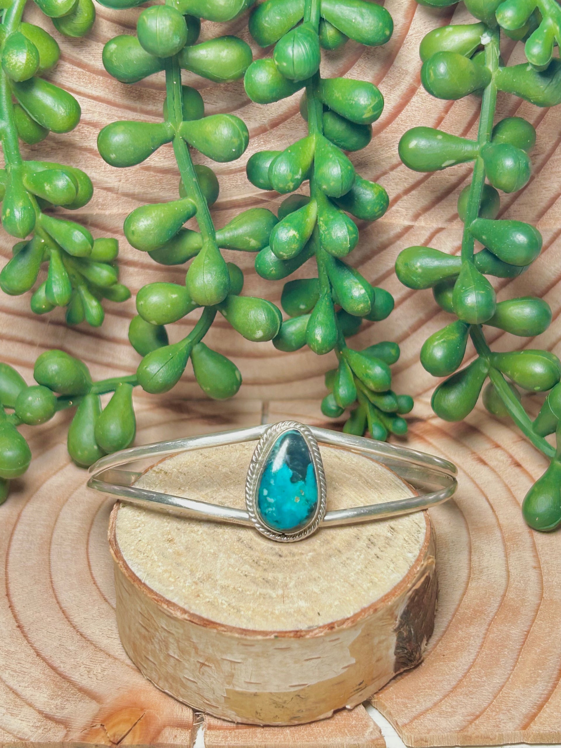 Navajo Made Kingman Turquoise & Sterling Silver Cuff Bracelet