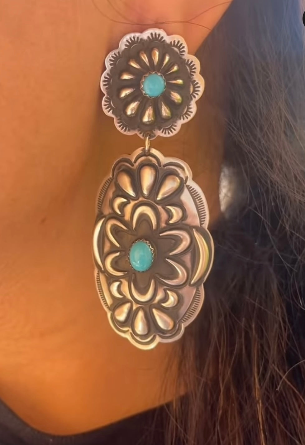 Leander Tahe Kingman Turquoise & Sterling Silver Dangle Earrings. Signed & Stamped