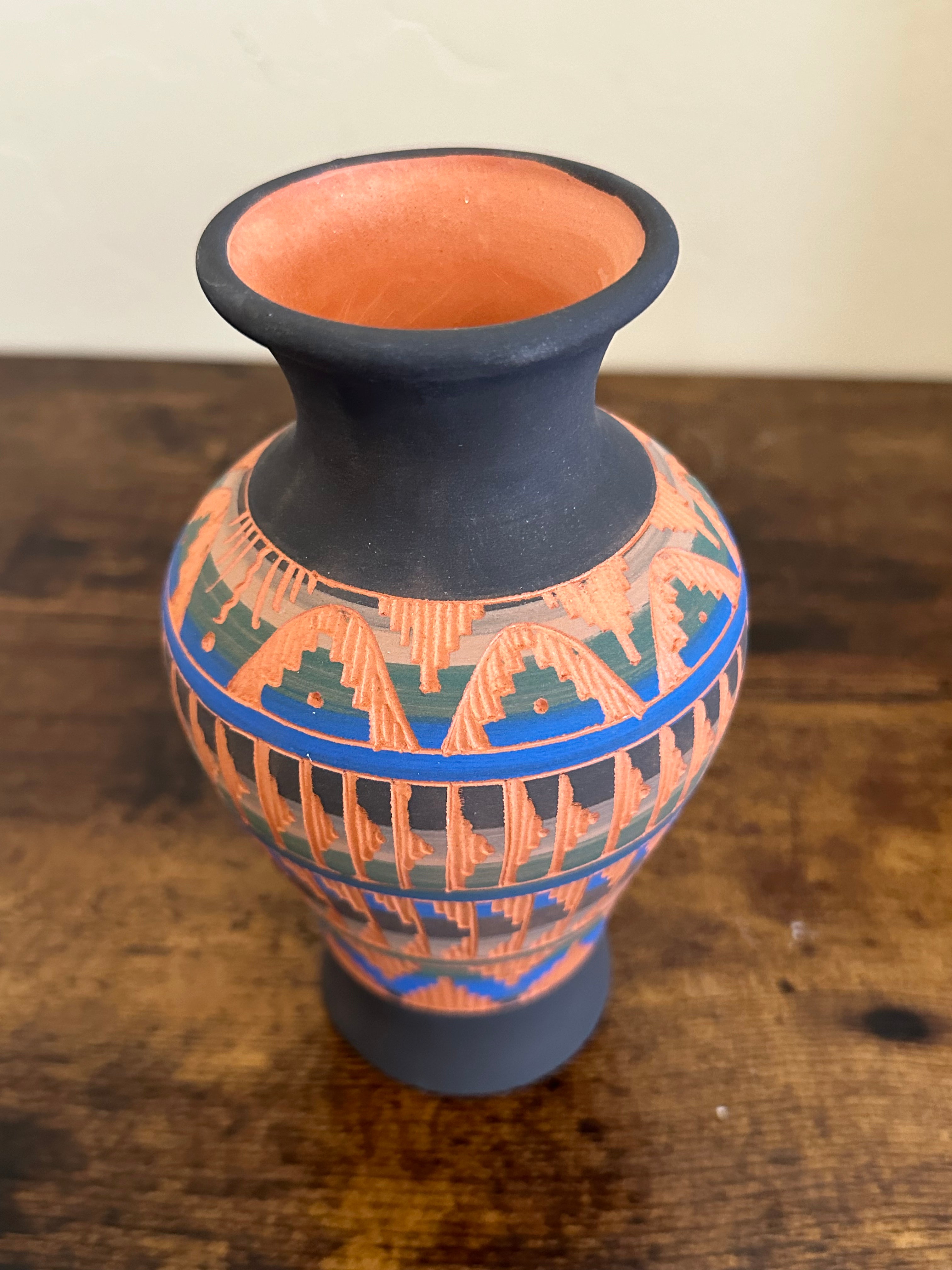 Mireille Gilmore Navajo Made Pottery