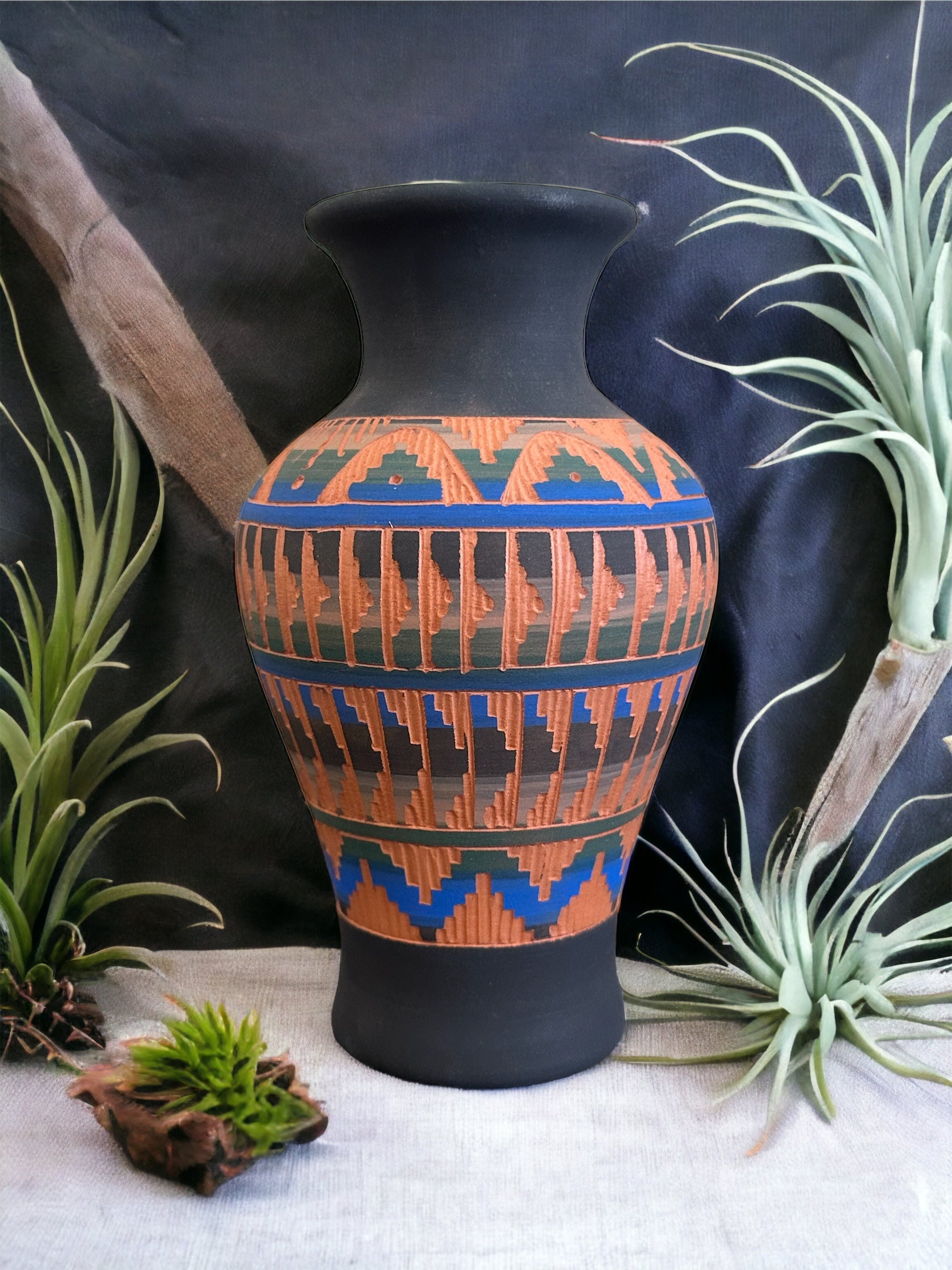 Mireille Gilmore Navajo Made Pottery